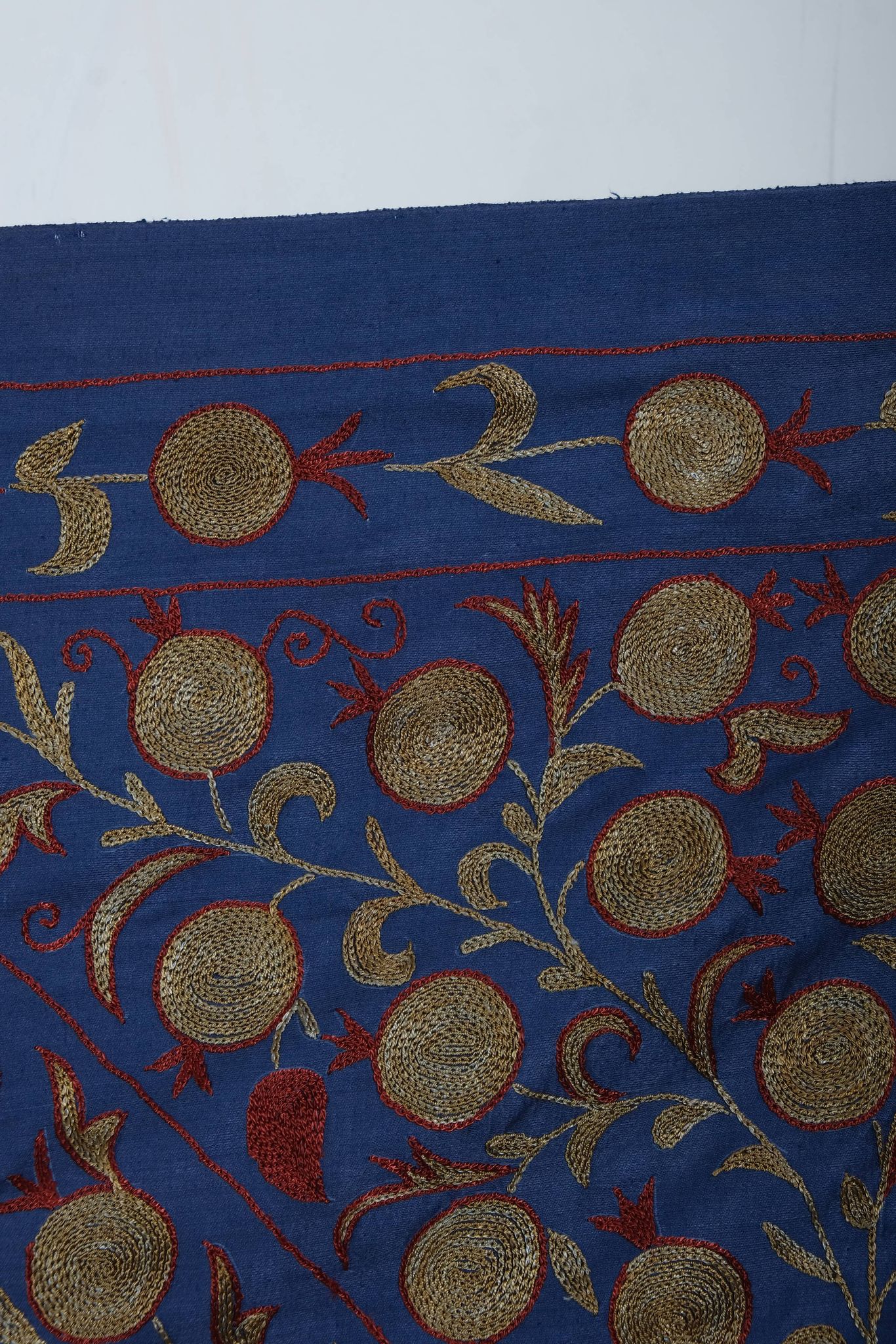 Hand knotted rug, vintage Turkish rug 100x194 cm