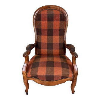 Fauteuil Voltaire époque XIXeme en noyer