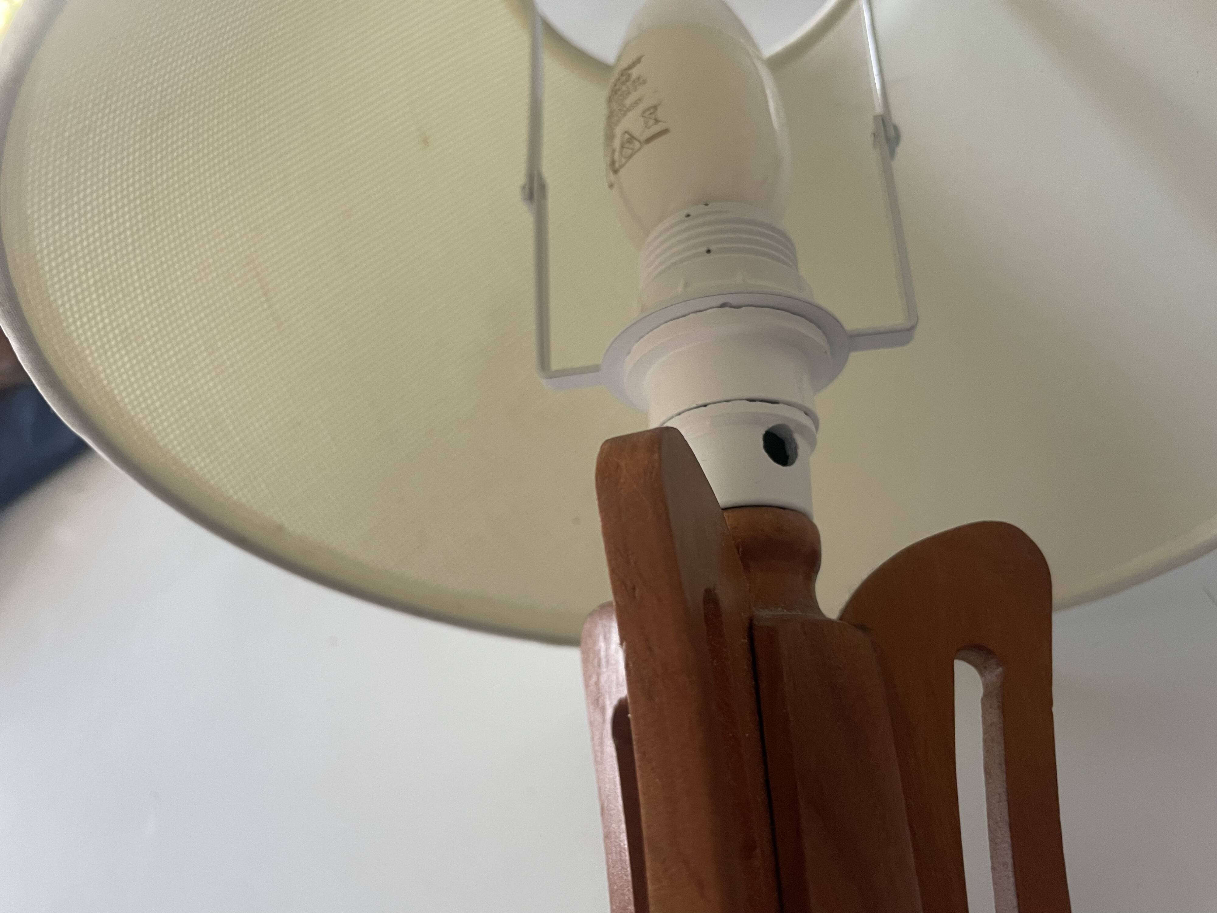 Lampe de table scandinave