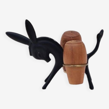 Walter BOSSE donkey-shaped salt and pepper shaker set by Herta BALLER in brass and teak, Austria 1950