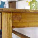 Trade Table - Post desk