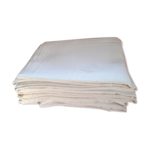 Set de 6 serviettes blanches damassée