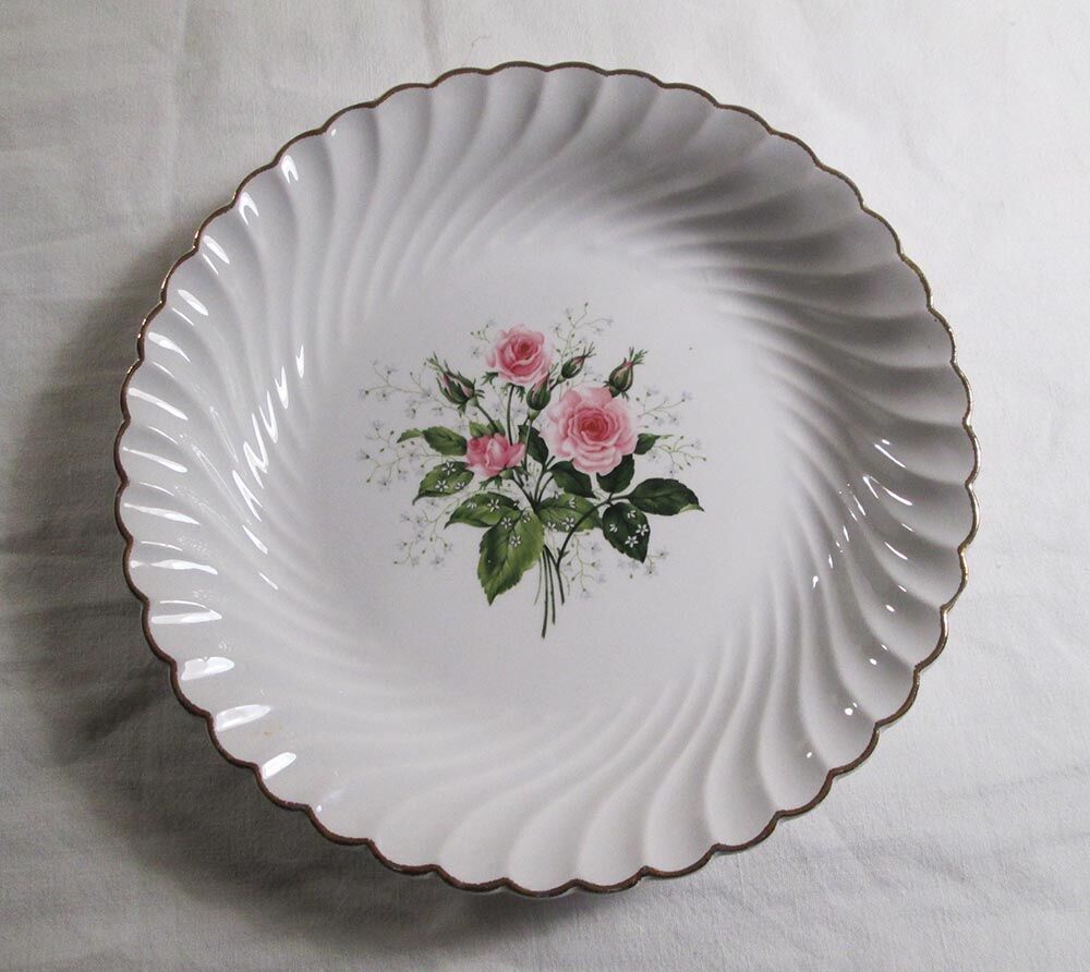 9 KG Lunéville earthenware plates