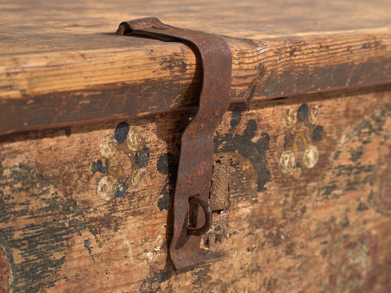 Antique chest painted with floral motifs (c.1900) #72