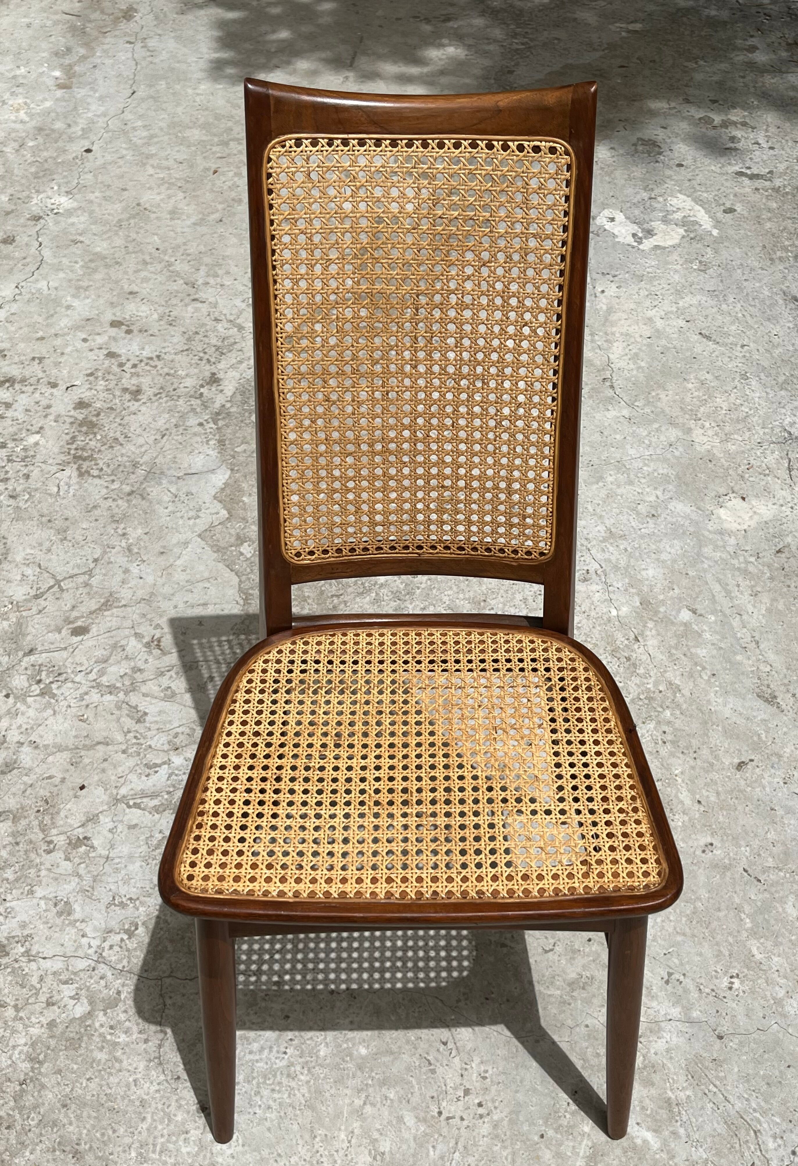 chaise a18