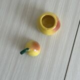 Salière en forme de poire en céramique jaune