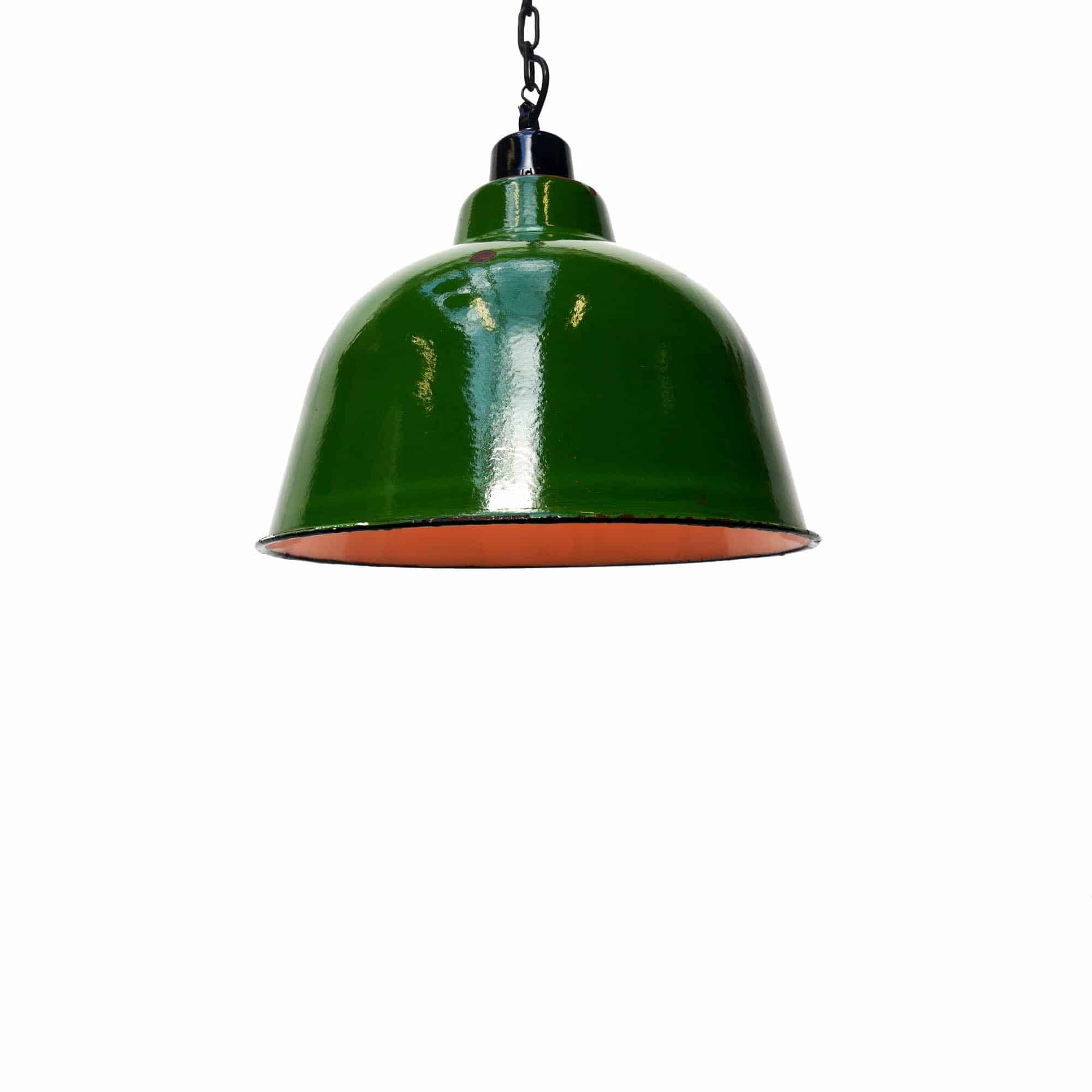 Green enamelled suspension