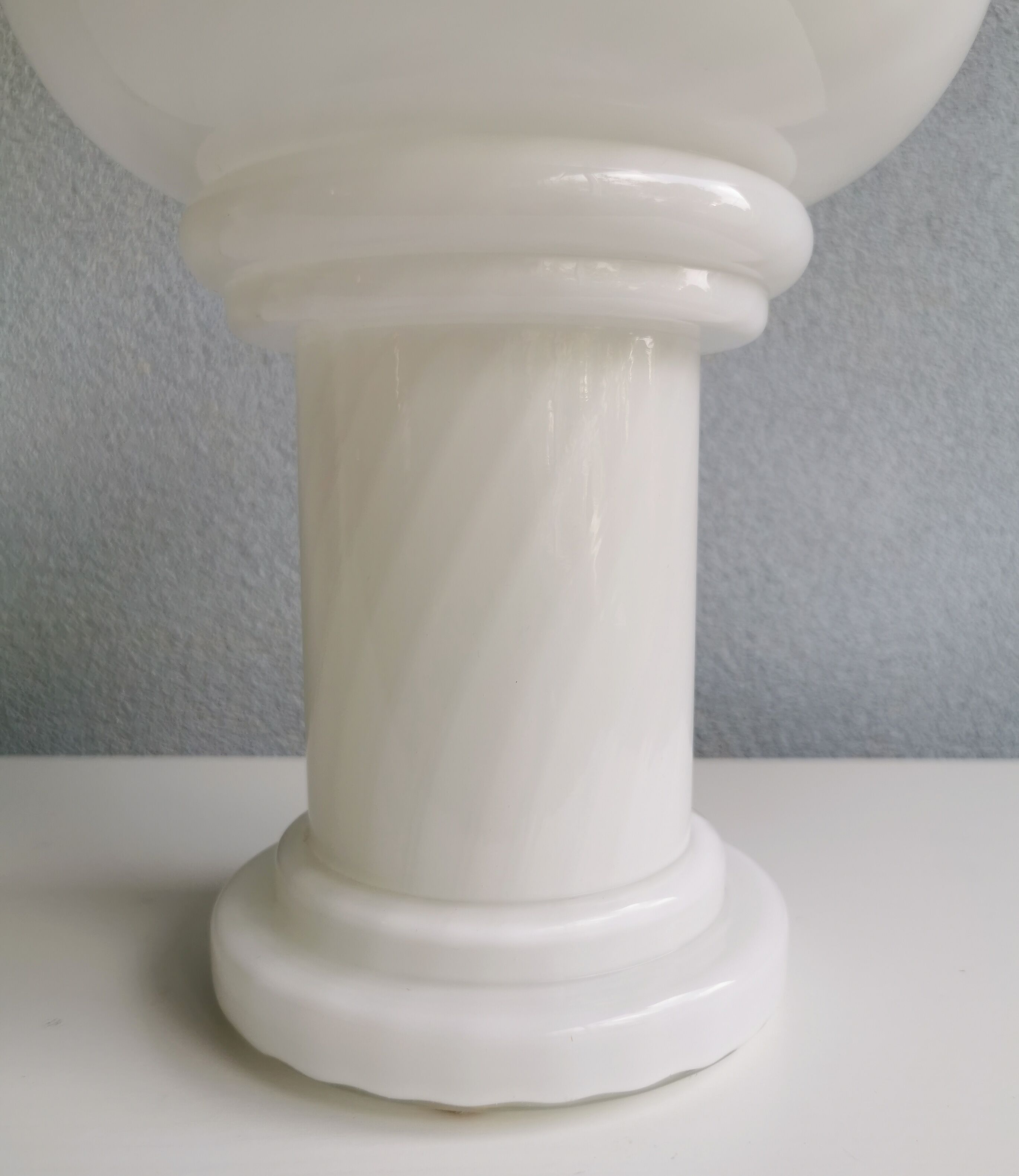 Set of 2 white glass mushroom table lamps, eighties