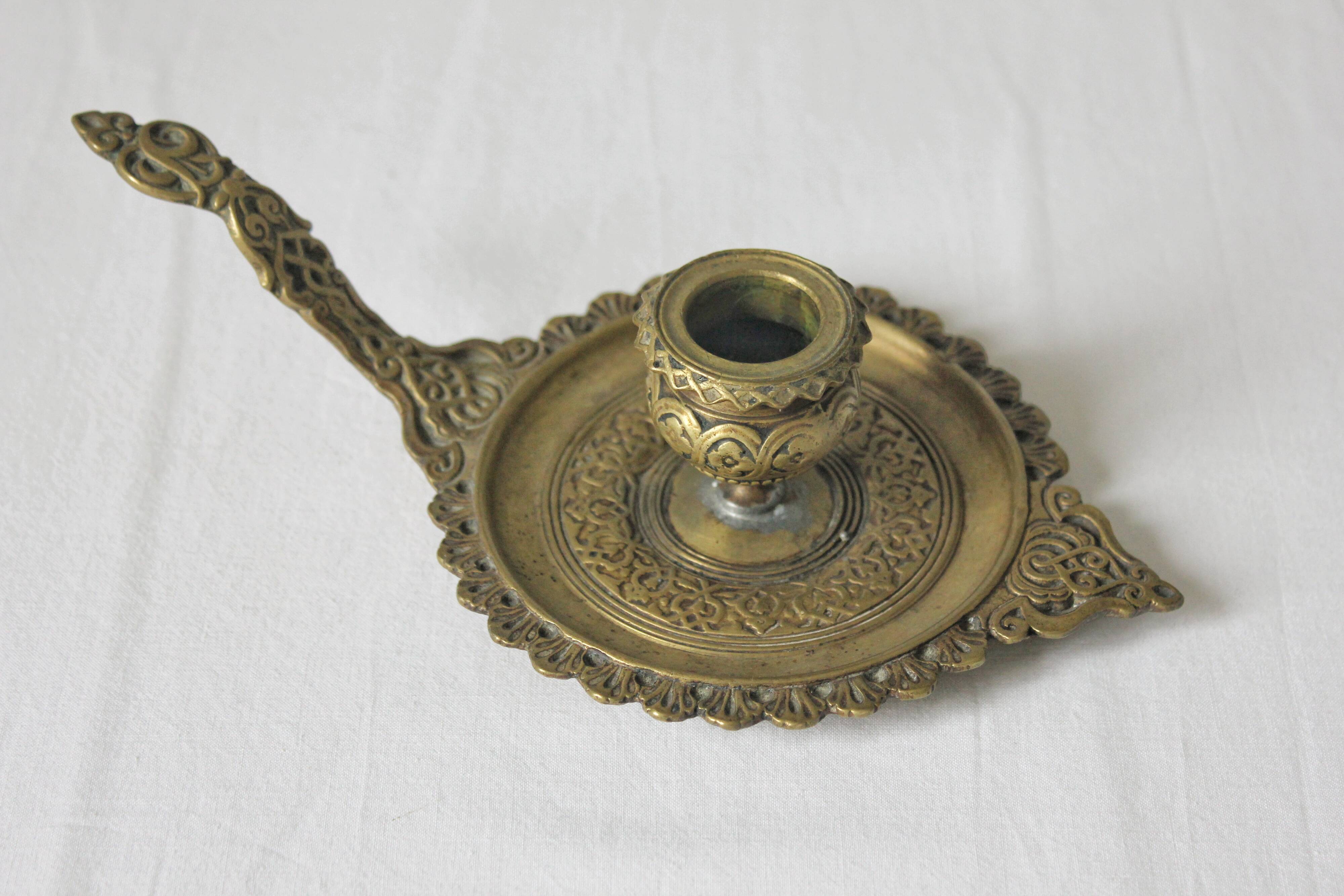 Bougeoir à main oriental en laiton vintage