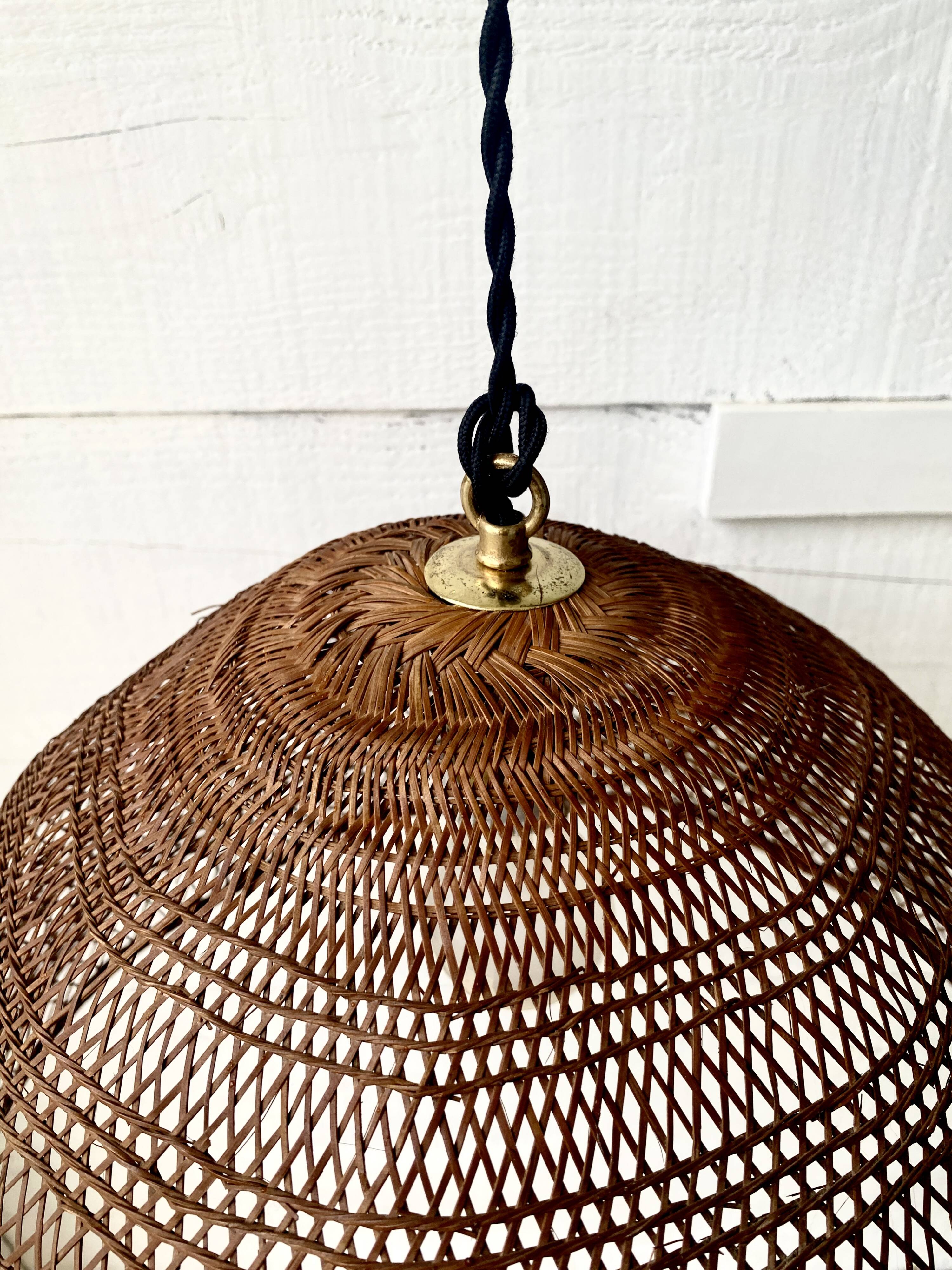 Straw pendant light, new 1m fabric cable, porcelain ceiling light
