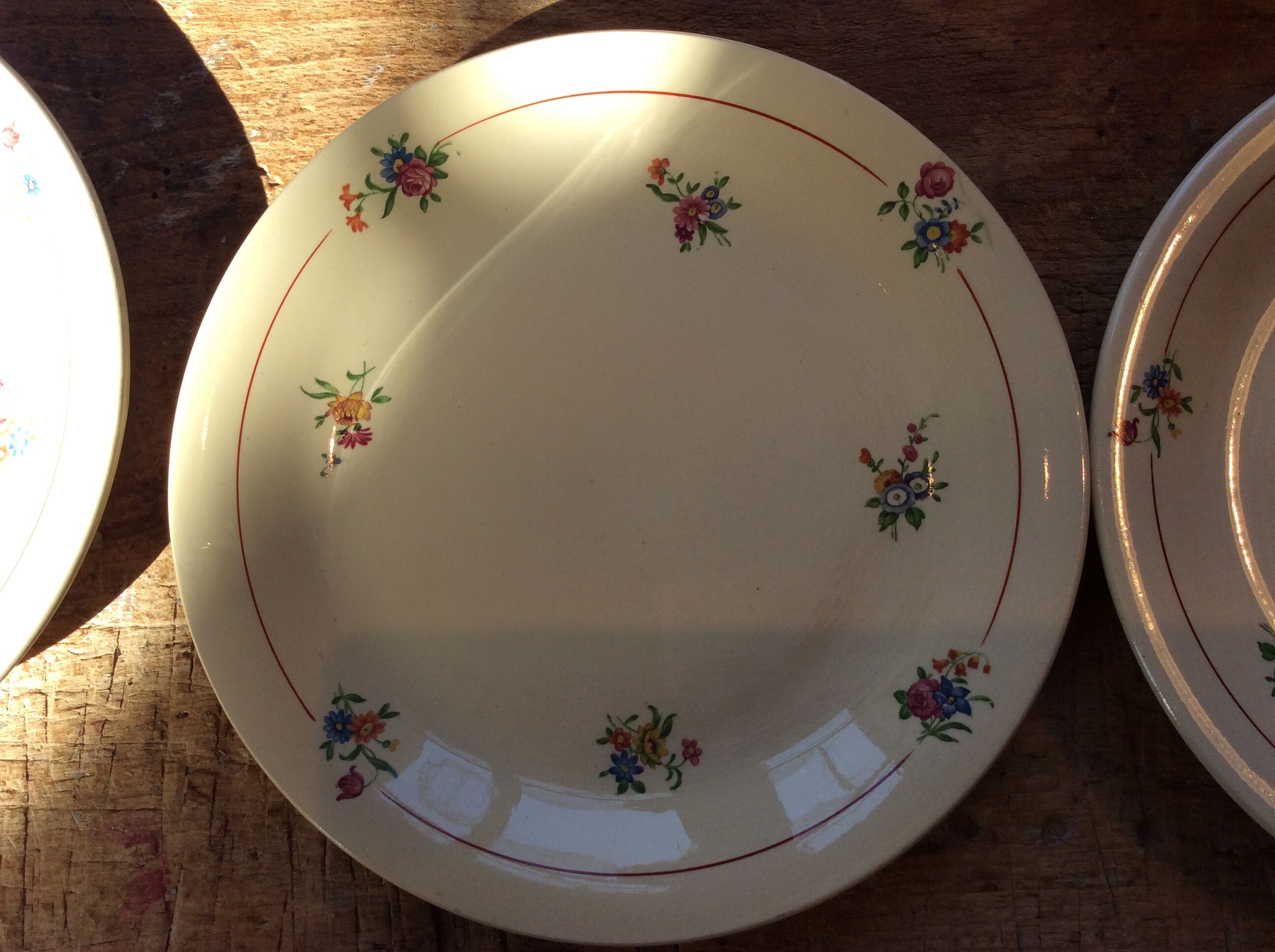Set of 11 vintage dessert plates