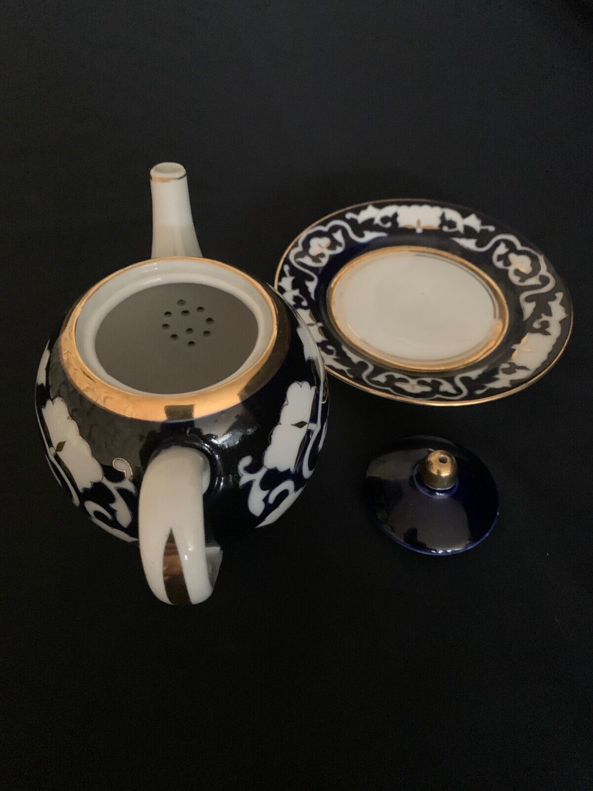 Uzbek teapot, plate, porcelain, collection, ethnic, signed, gilding