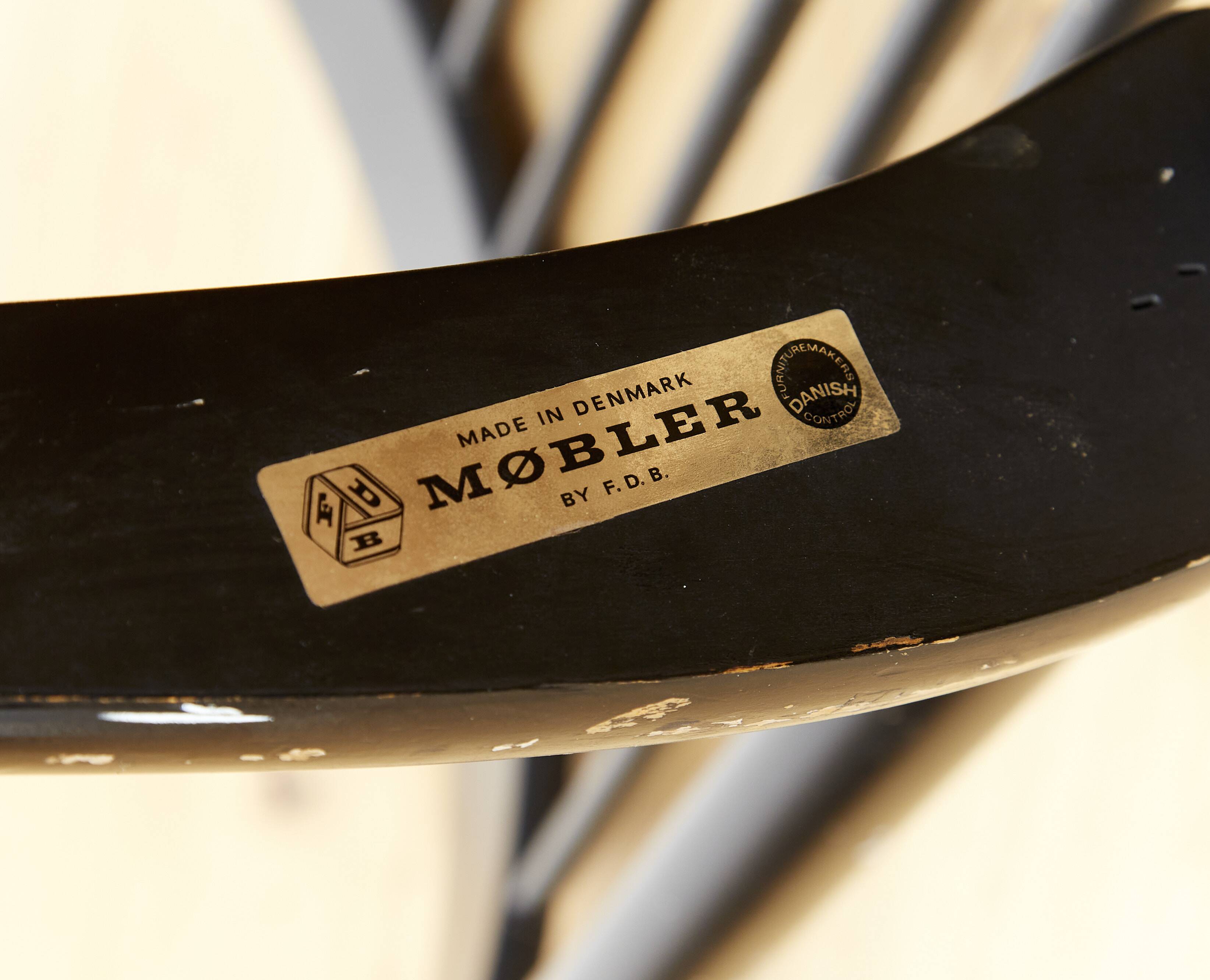 Fauteuil à bascule Hans J.Wegner J16 pour FDB Møbler