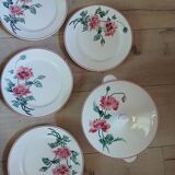 12 antique flat plates + HBCM soup tureen