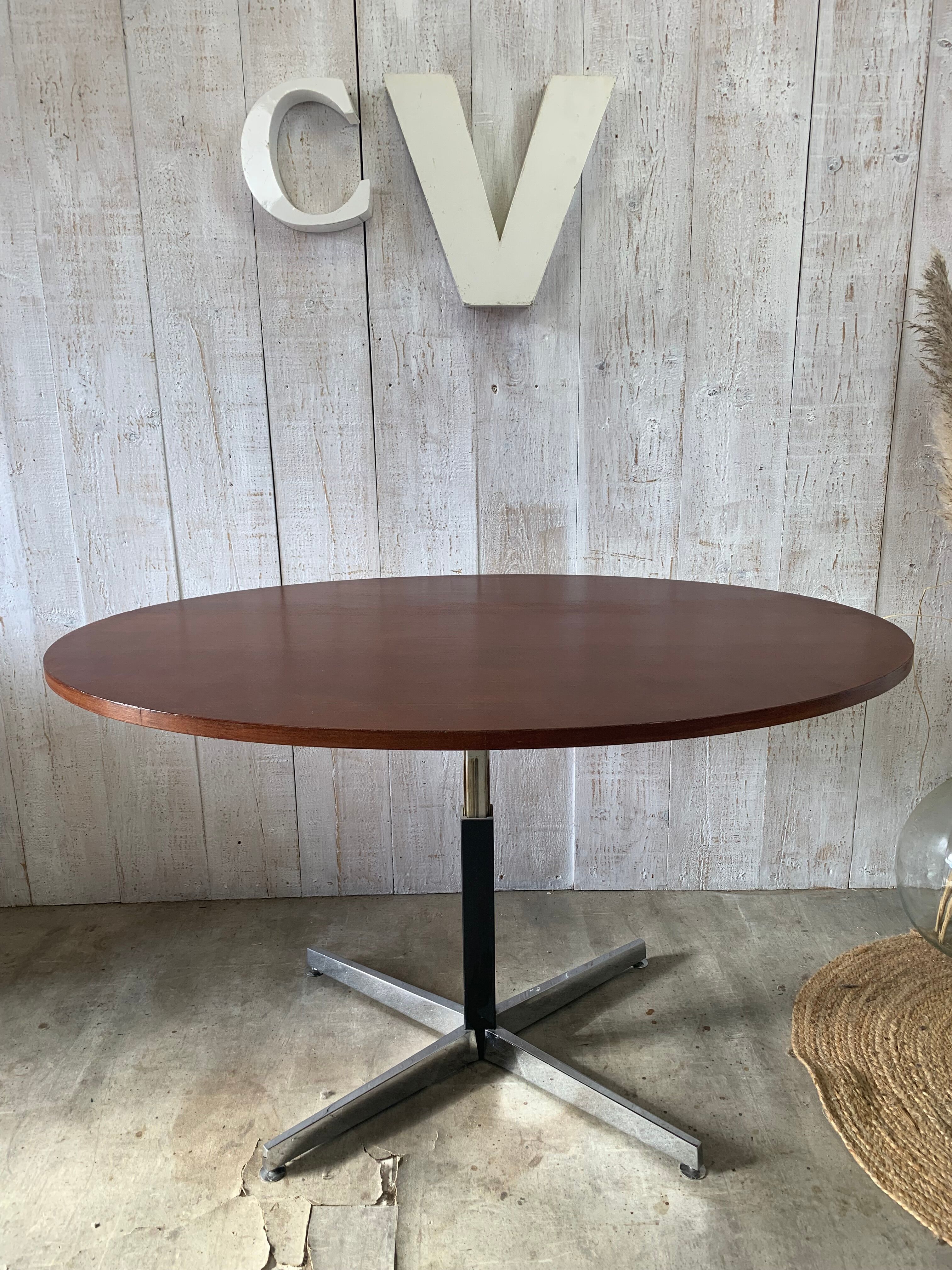 Vintage system table