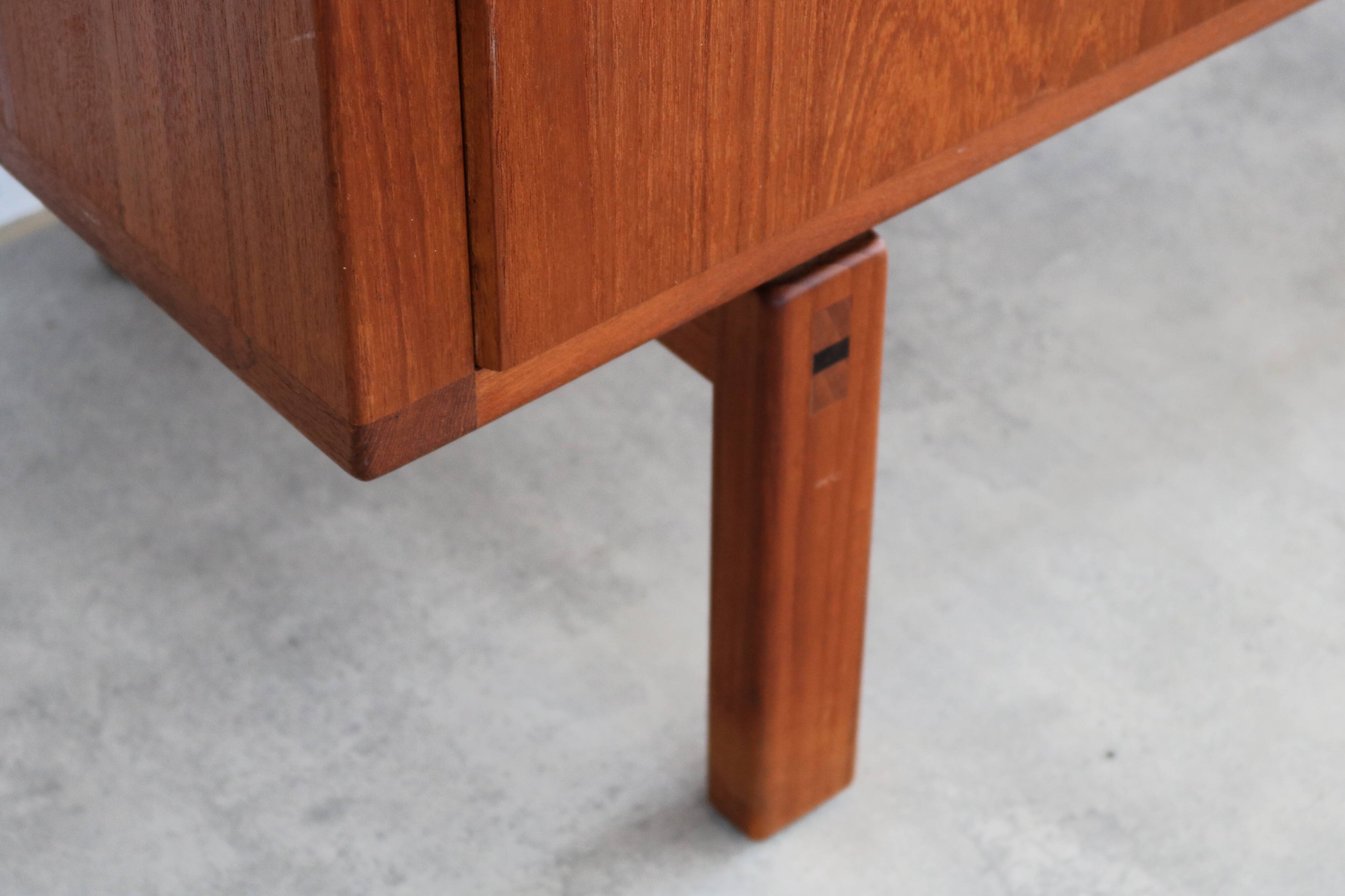 Vintage bookcase | wall cabinet | 60s | Swedish