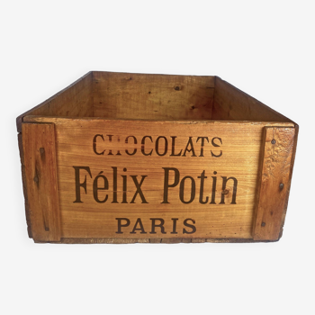 Original wooden box and vintage Felix Potin chocolates