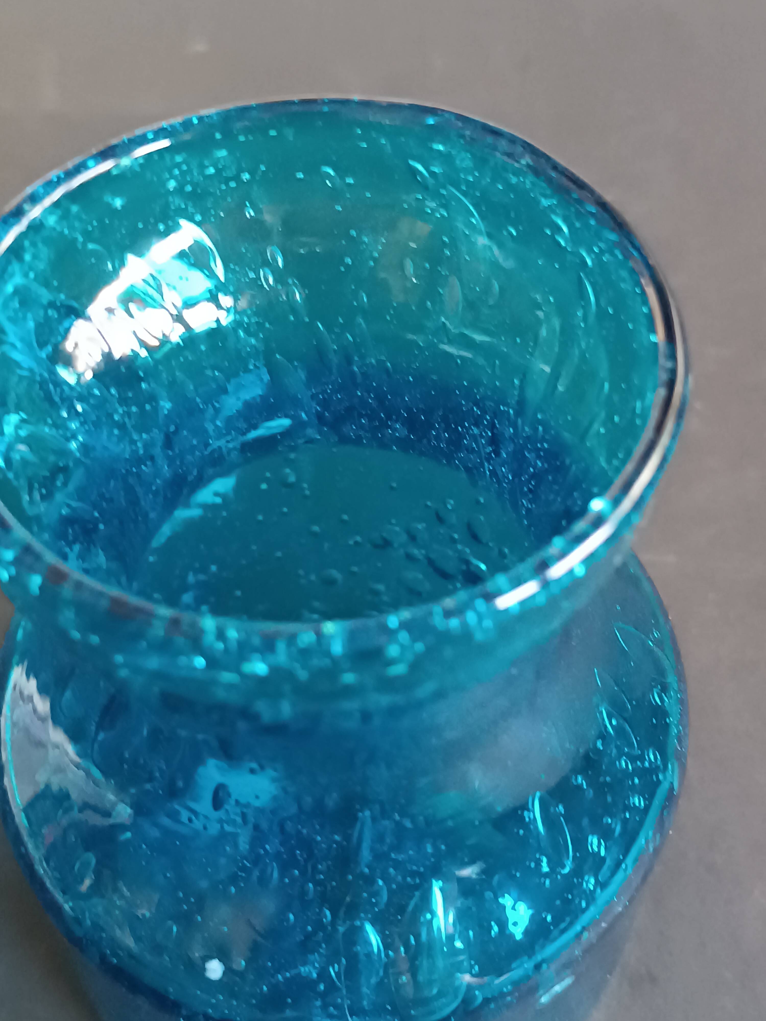 Blue bubbled glass vase Top Design Italy 1970