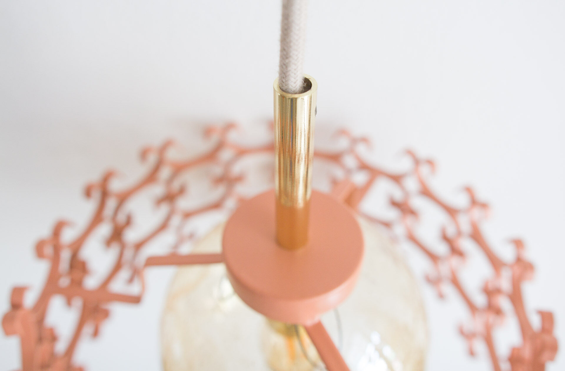 Upcycled pendant lamp - roza