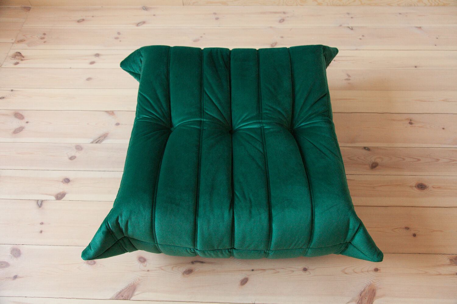 Armchair and pouf « Togo », model designed by Michel Ducaroy 1973