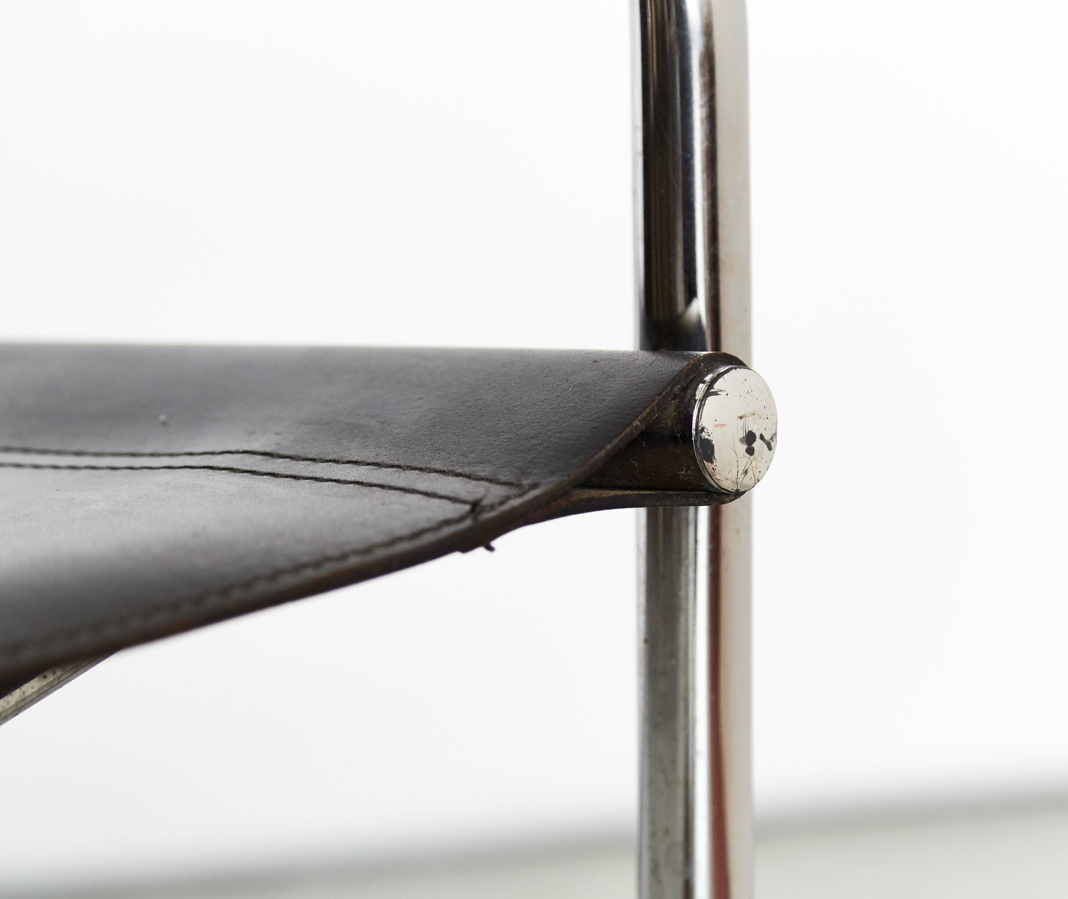 Bauhaus leather Cantilever produced by Fasem, Italy