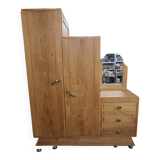 Asymmetrical wardrobe