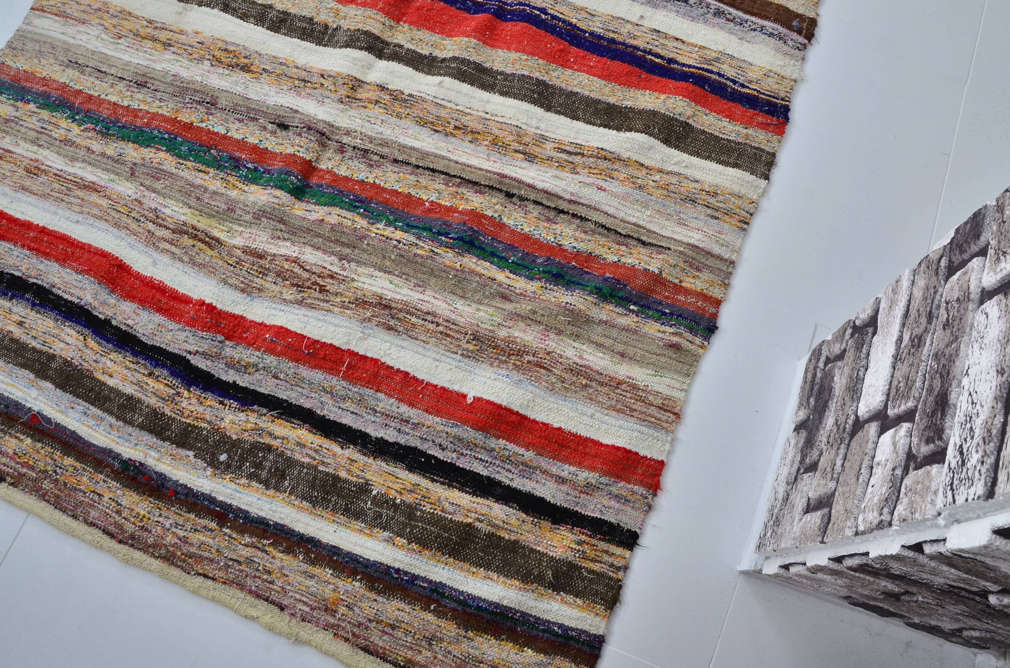 Colorful Vintage Turkish Kilim rug  Sku 3055