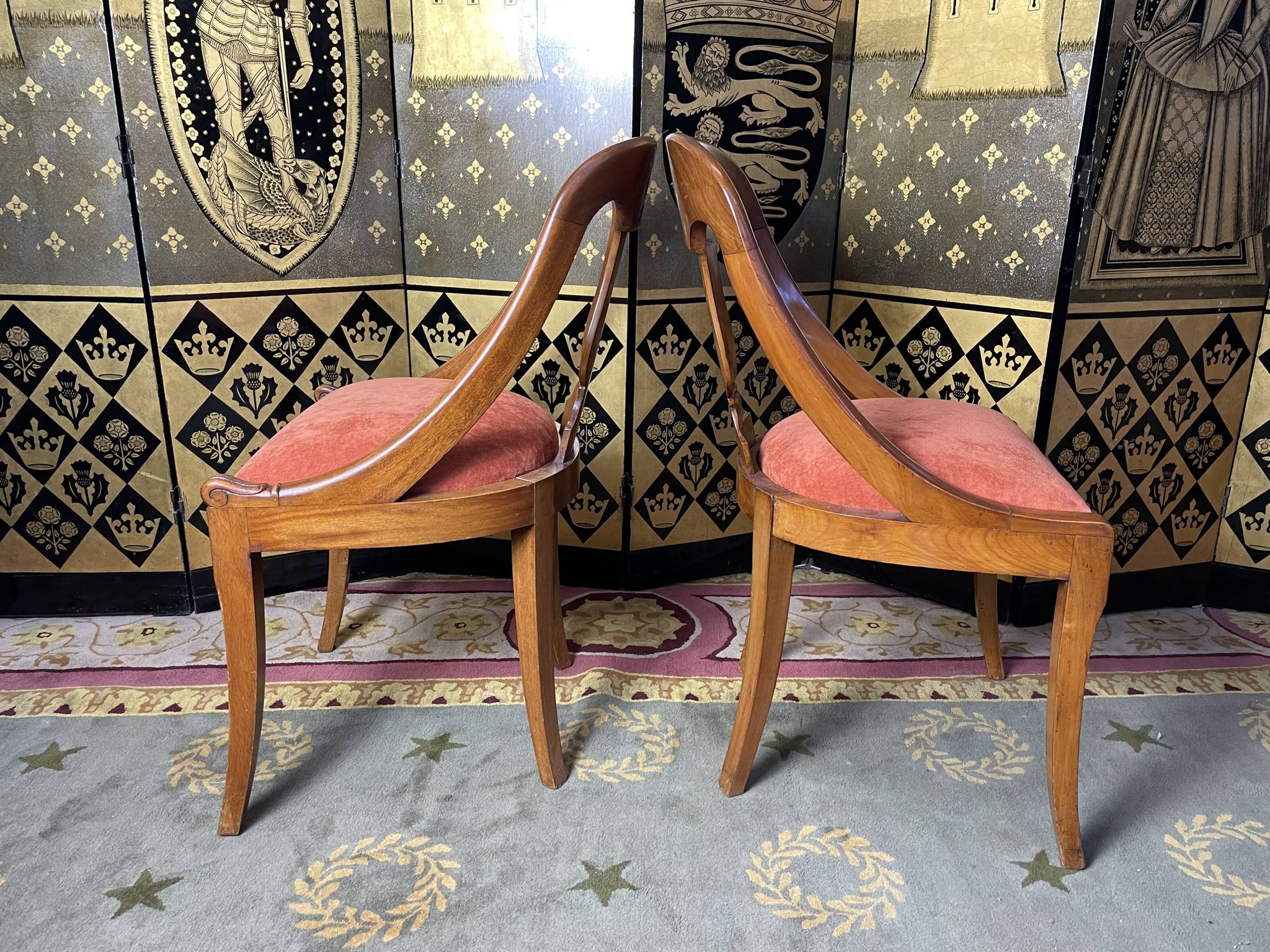6 chaises gondoles de style Empire