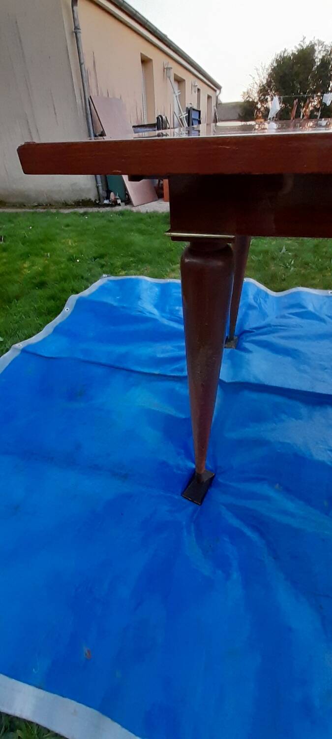 Dining table with 2 extensions, marquetry veneer.