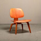Charles & Ray Eames Early LCW Lounge Chair Red Aniline for Herman Miller