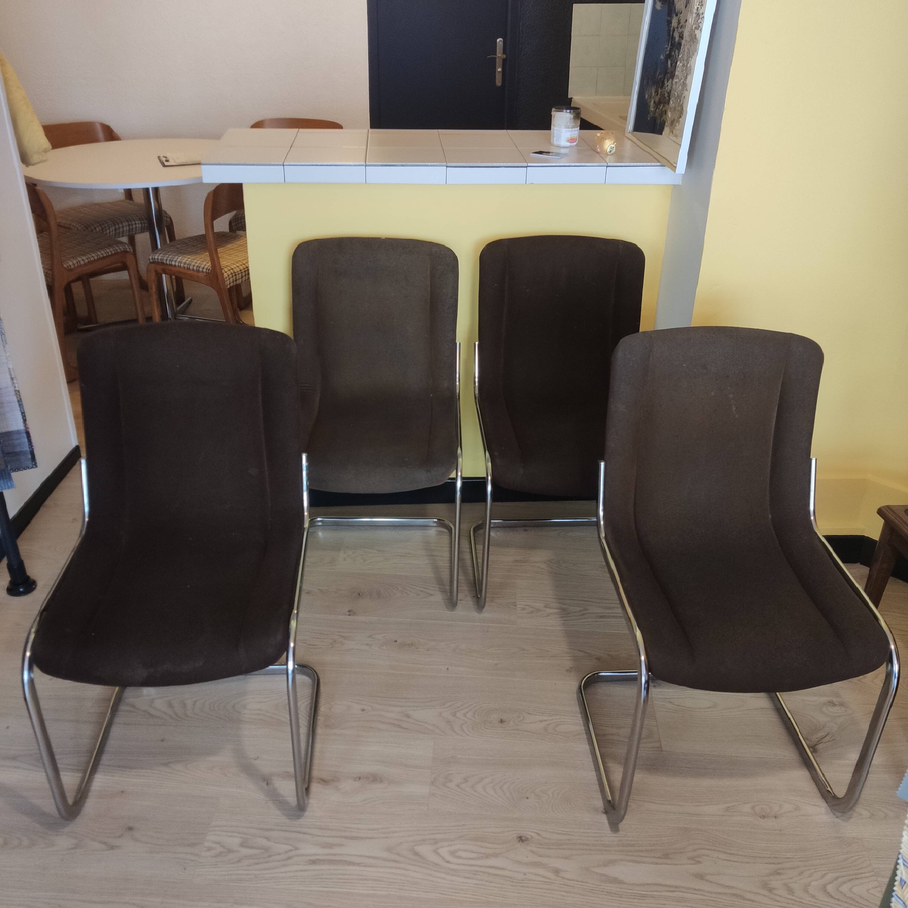 Lot of 4 Italian chairs Cidue 1970