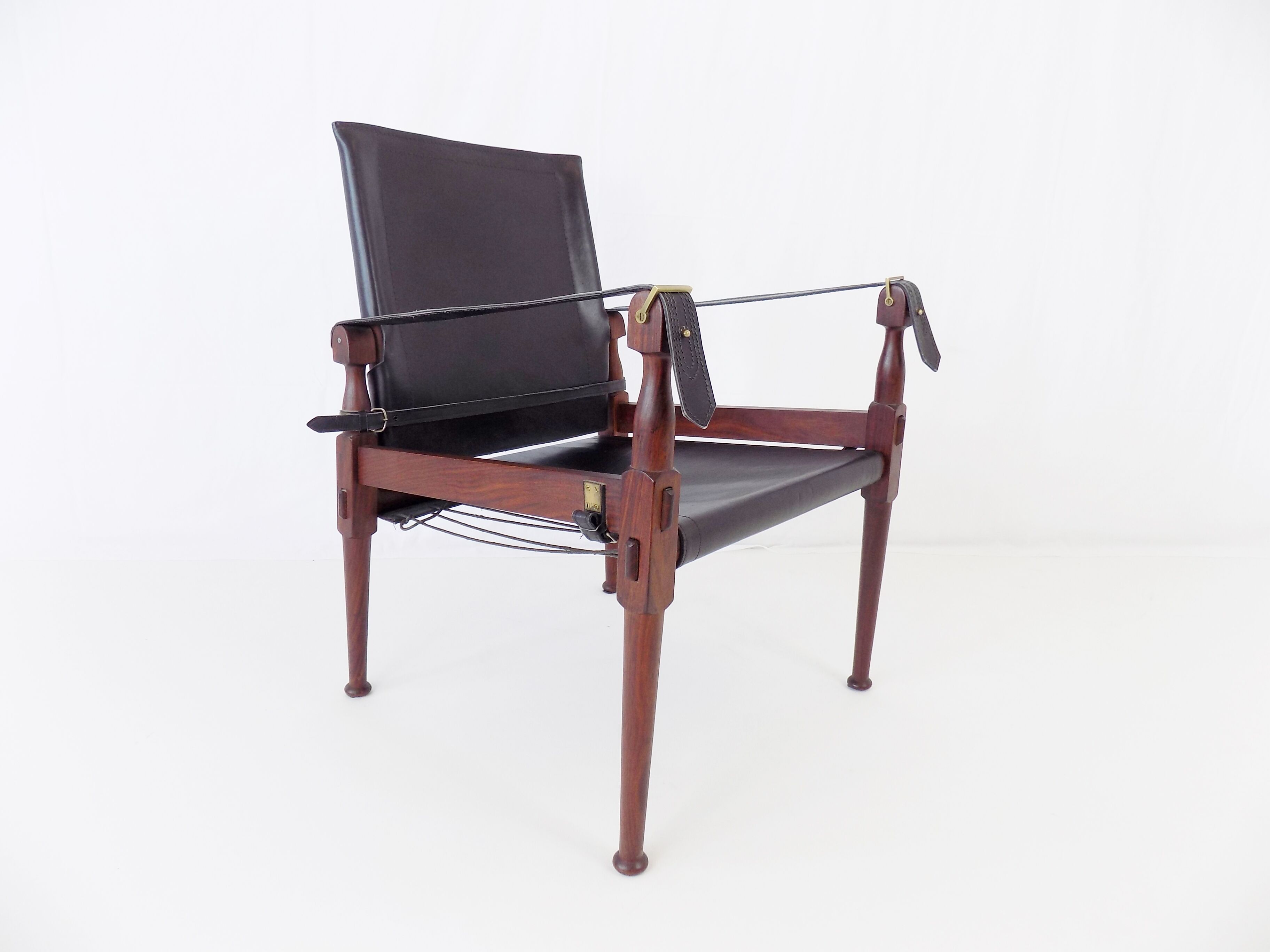 Hayat Safari Roorkee Campaign chairs set of 2