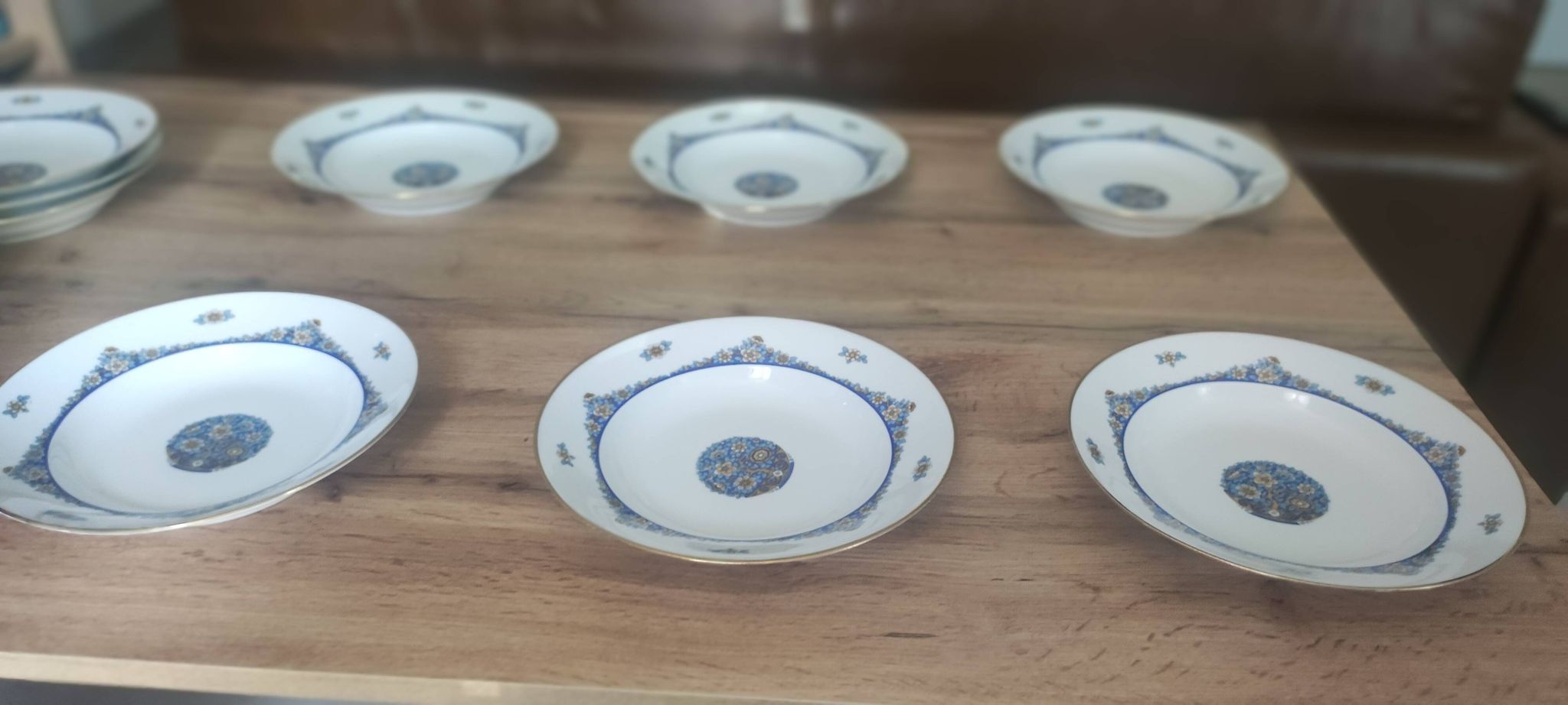 Set of 6 antique deep plates in Limoges porcelain by Jean Boyer.