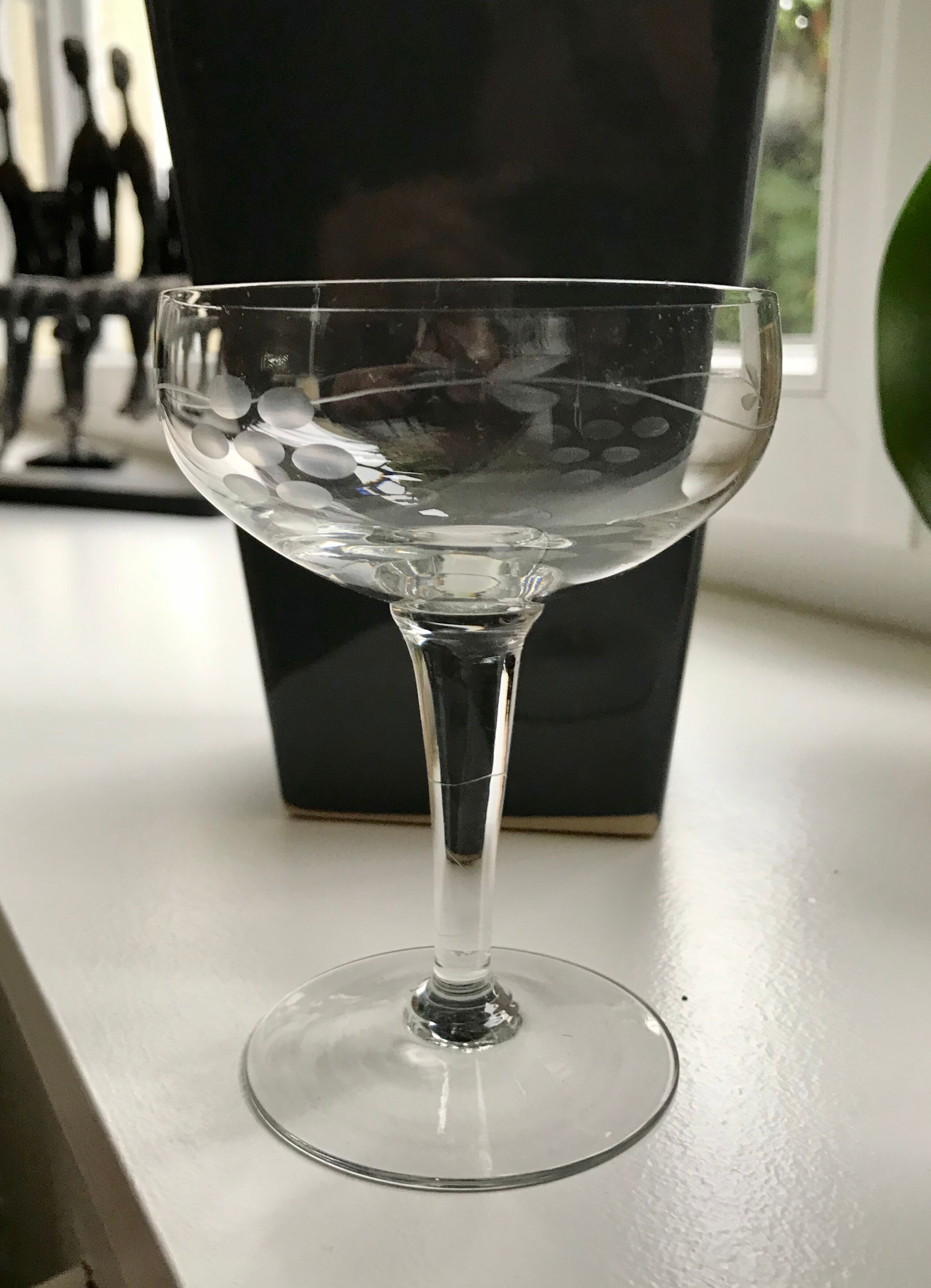 Set of 4 glasses of crystalline champagne mismatched 50s