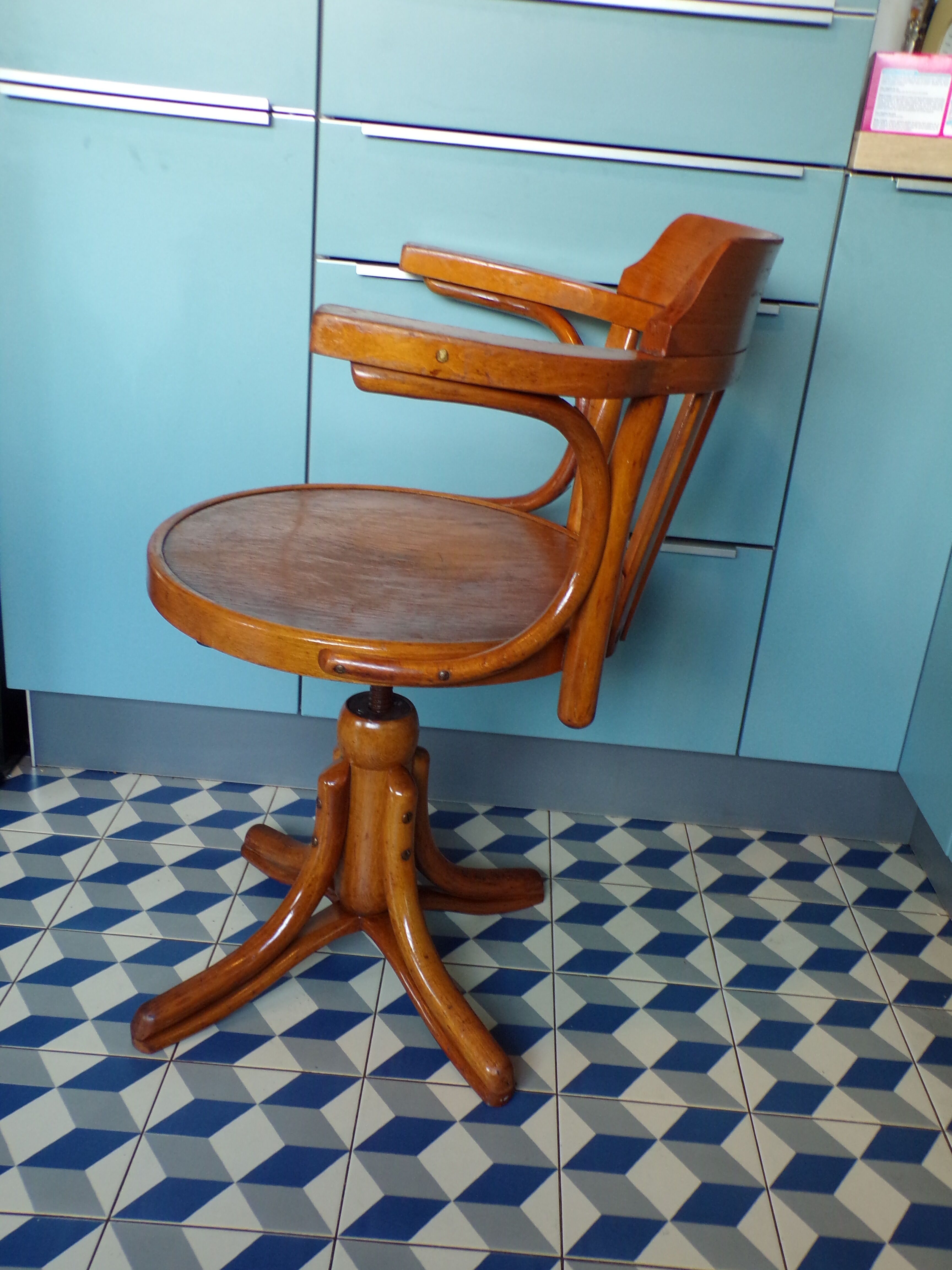 American Thonet Chair