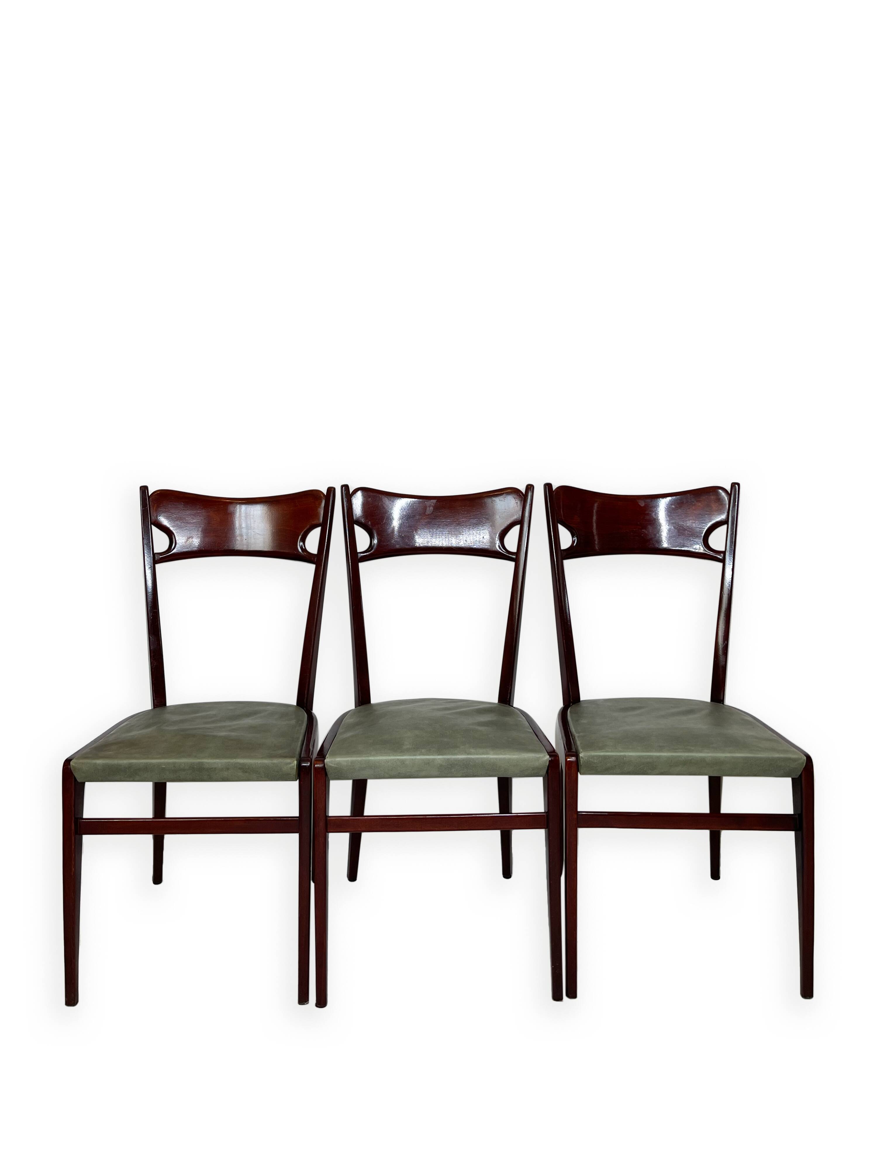 Chaises de salle à manger en bois de hêtre aux tons verts, années 1950