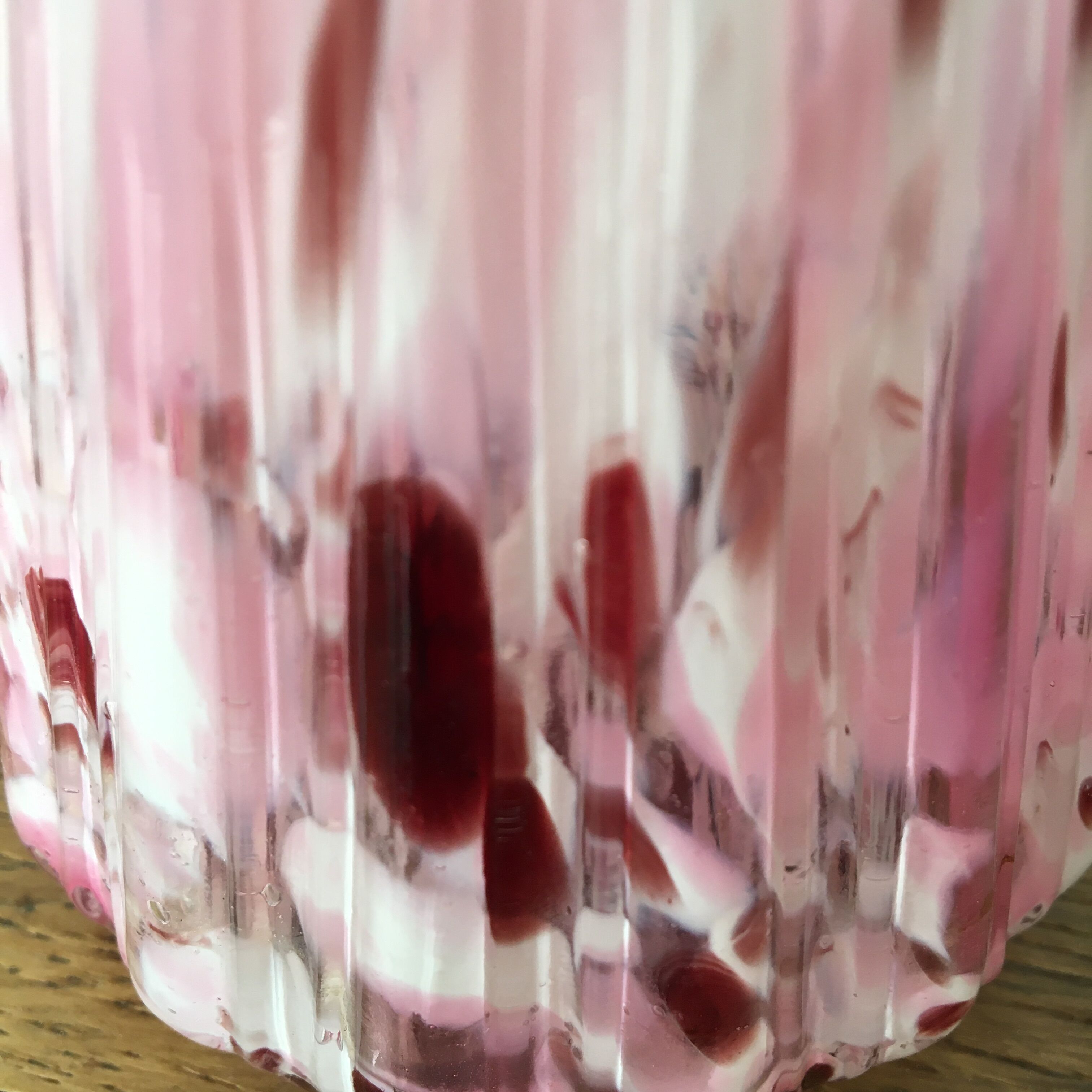 Vase verre de clichy moucheté  rose