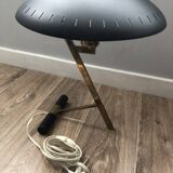 Louis-Kelly lamp