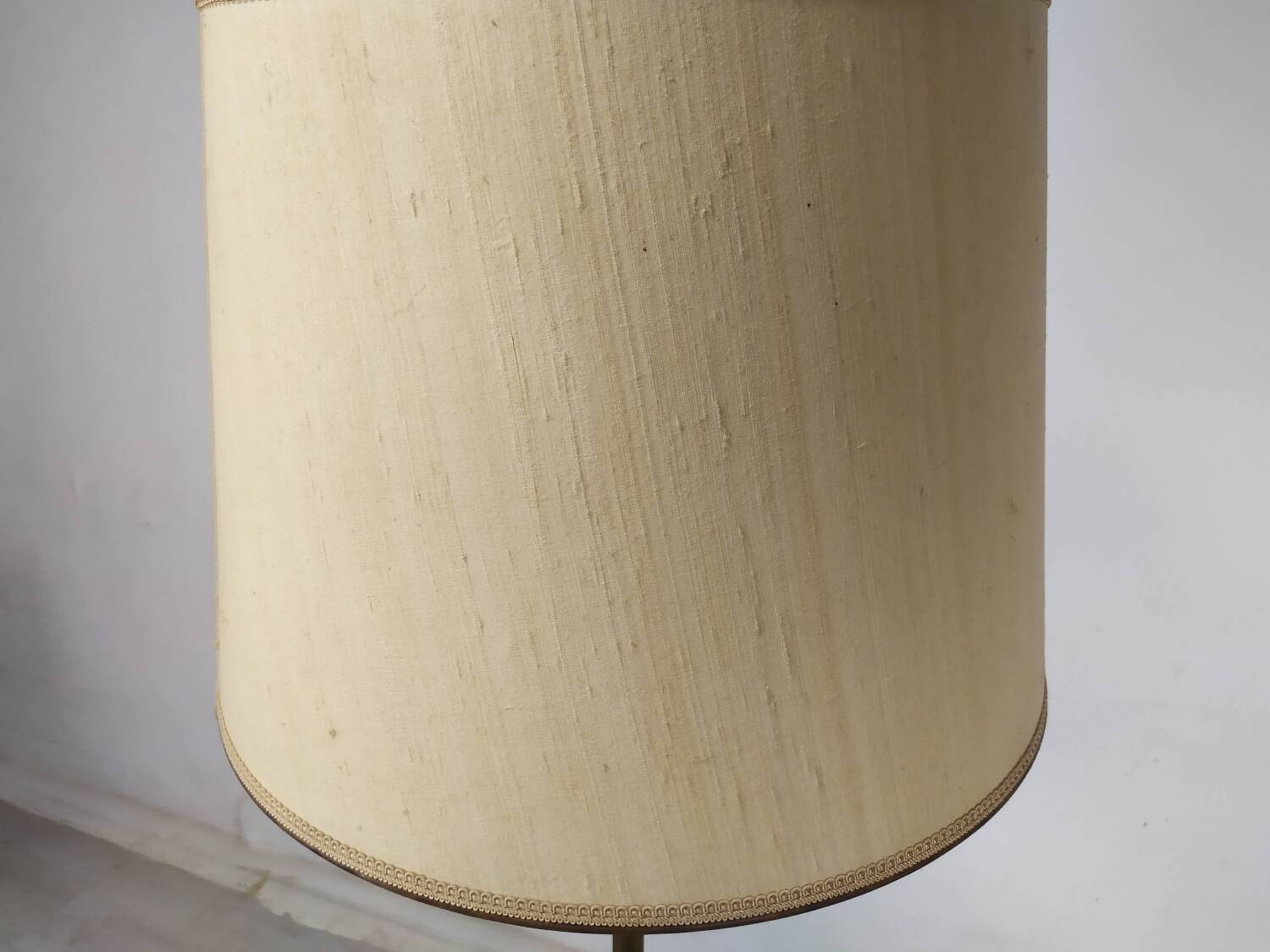 Empire bronze floor lamp