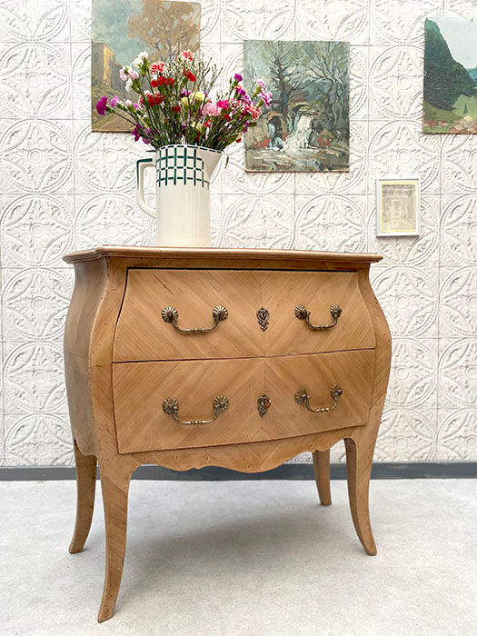 Ventrue Style Louis XV Commodity