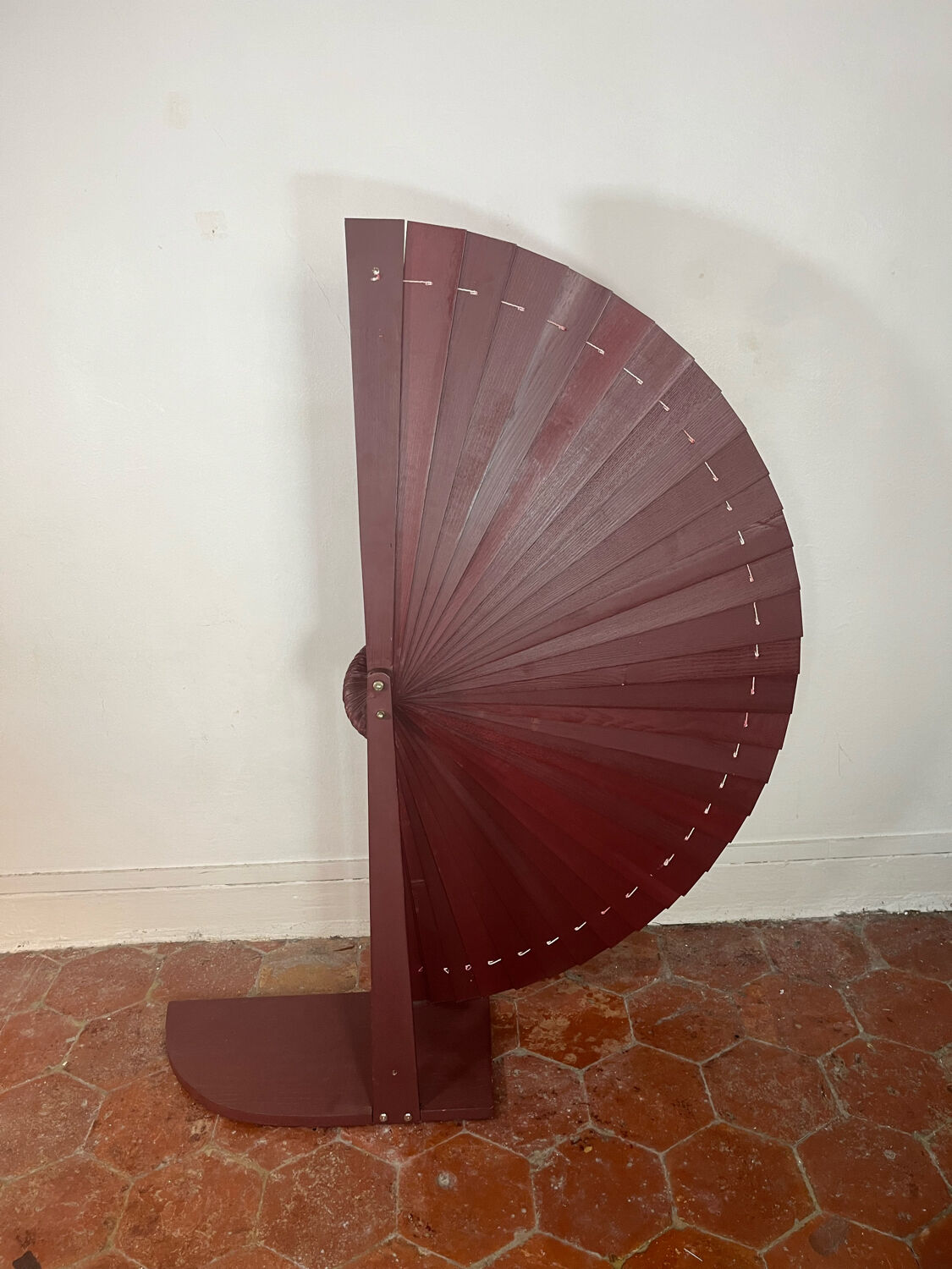 Modular space separator screen