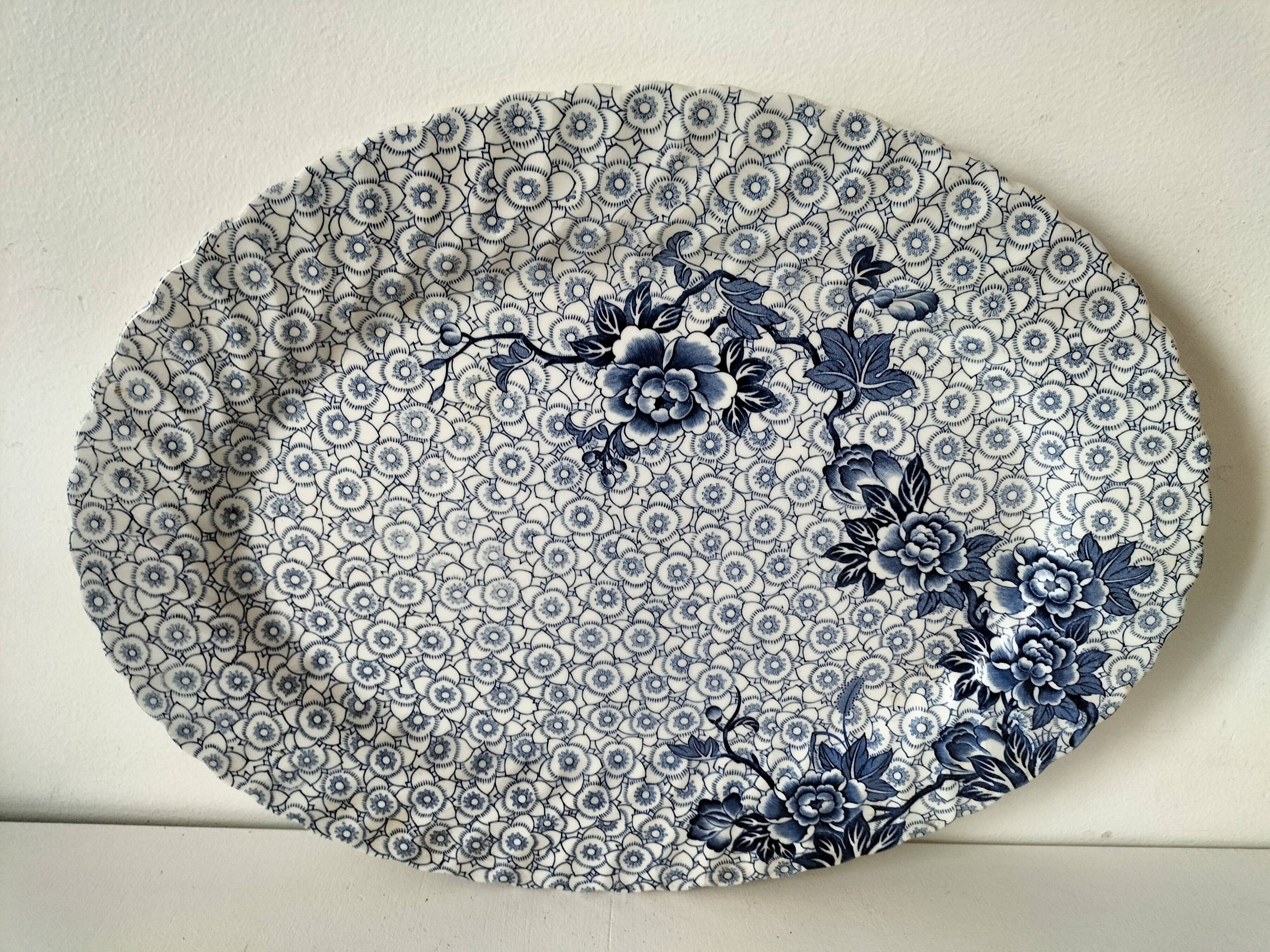 Antique oval plate Johnson Brothers "Lotus" blue, England