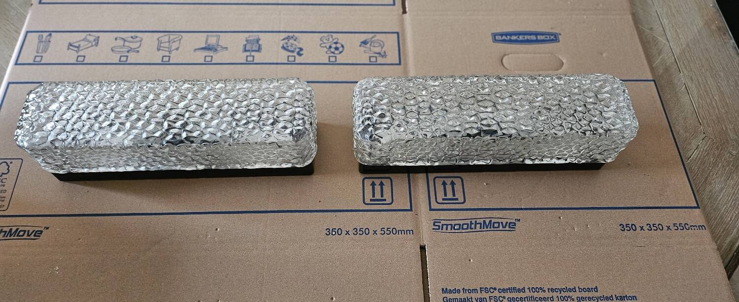 Set of 2 wall sconces