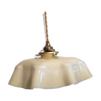 Yellow opaline suspension and golden cord
