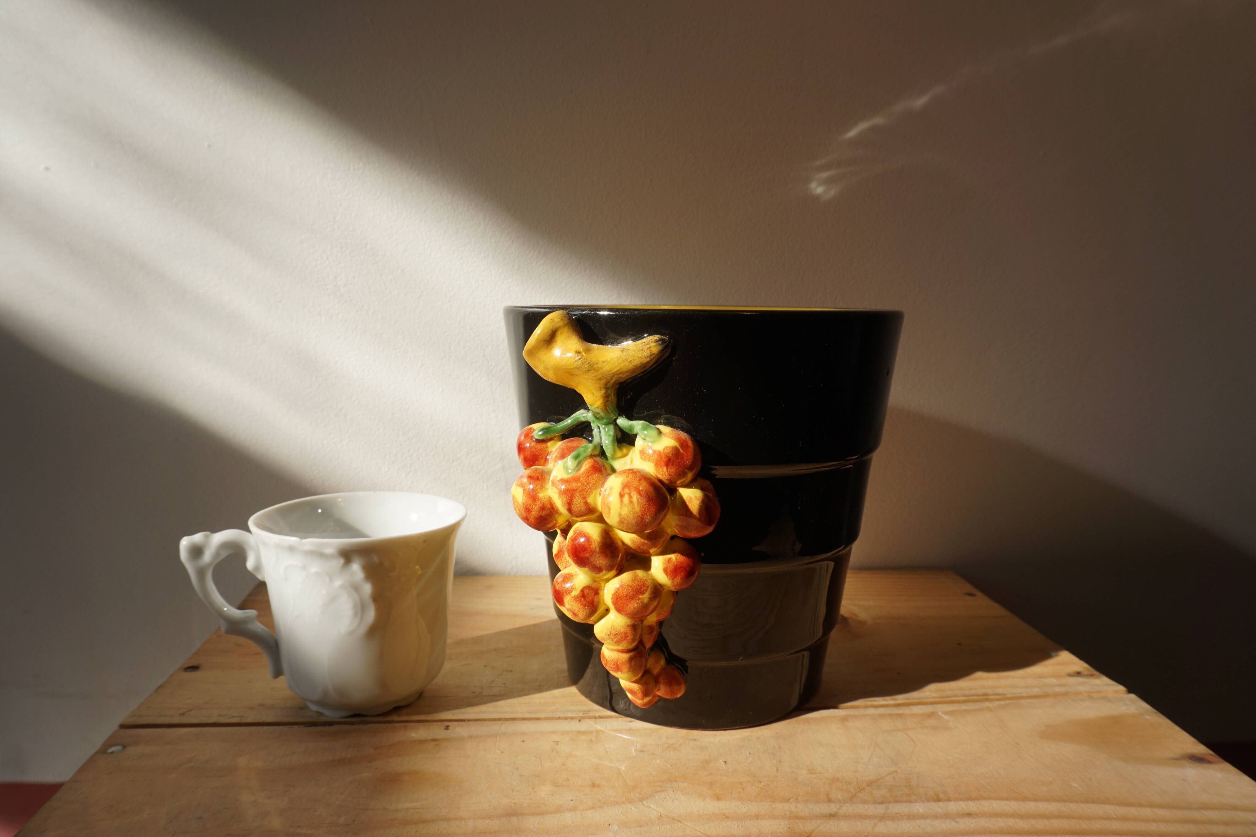 Keramos Sevres ice bucket