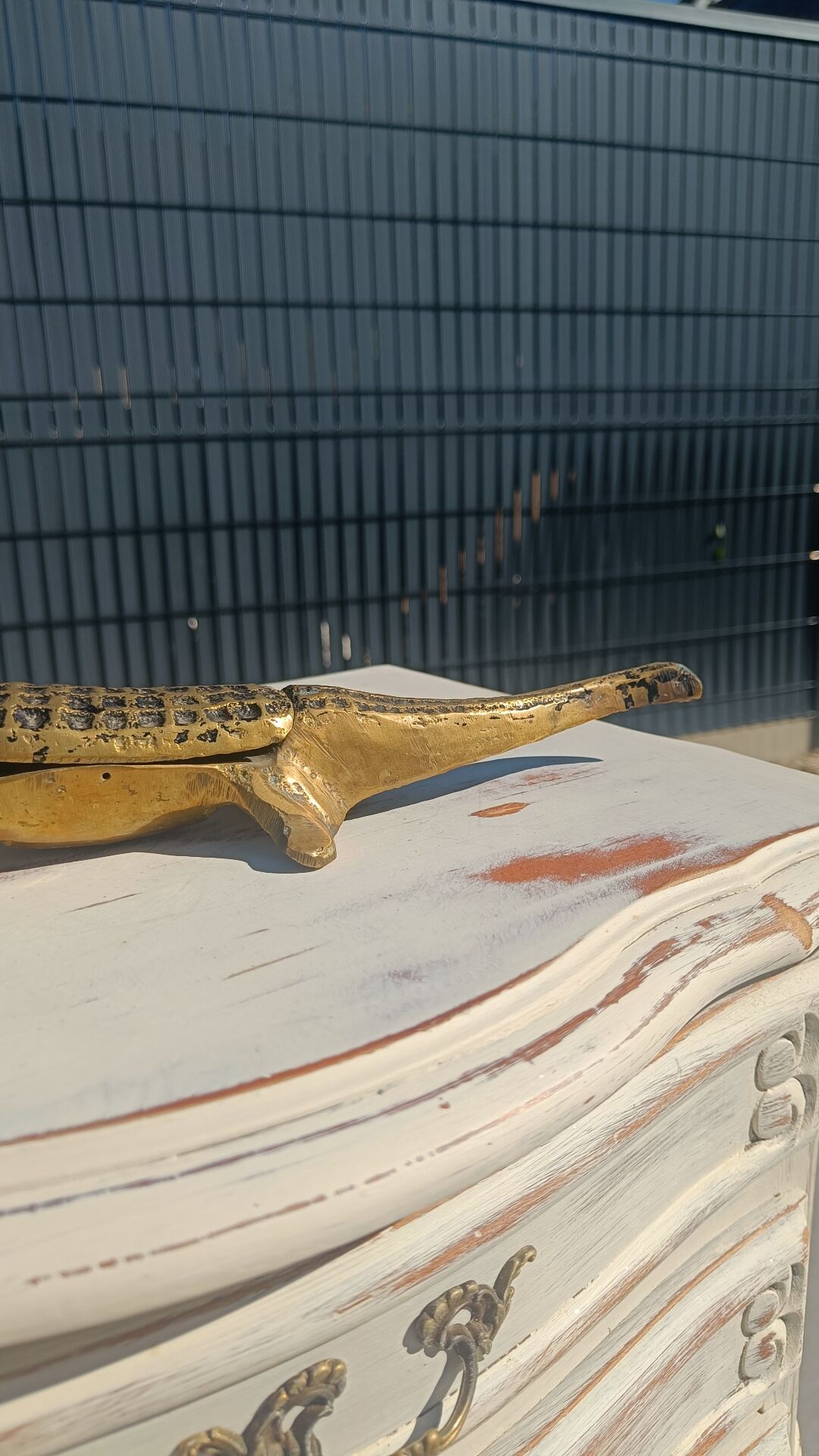 bronze crocodile ashtray 35 cm