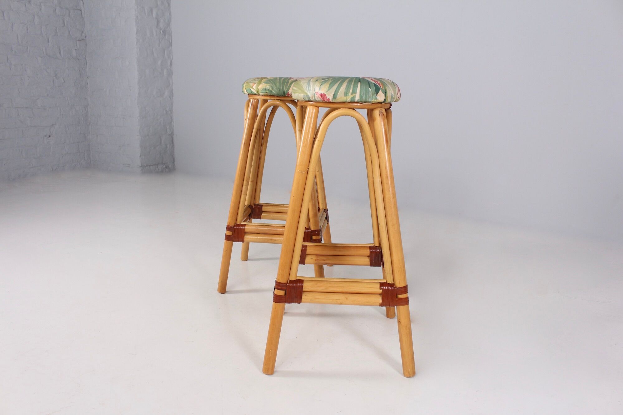 Bamboo bar & stools
