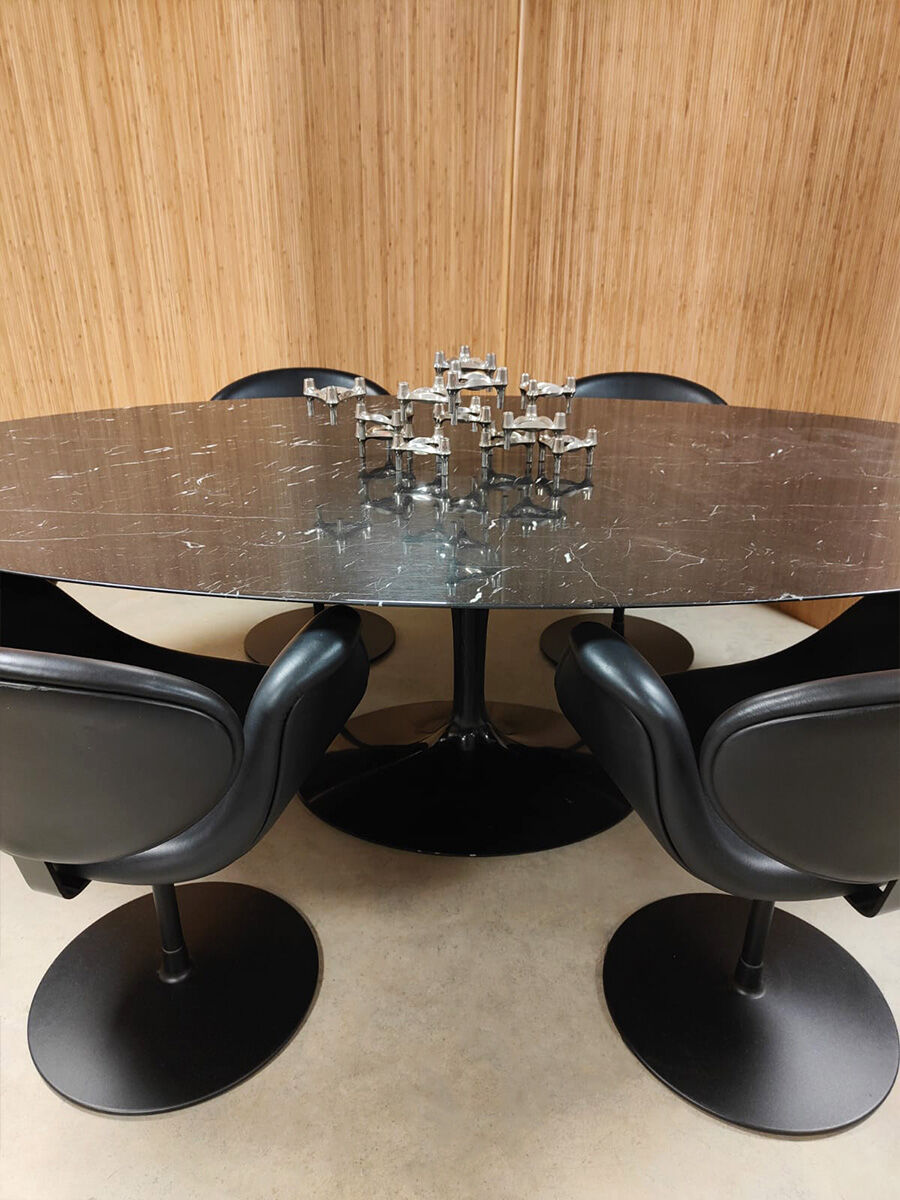 Vintage Eero Saarinen Knoll oval tulip marble dining table