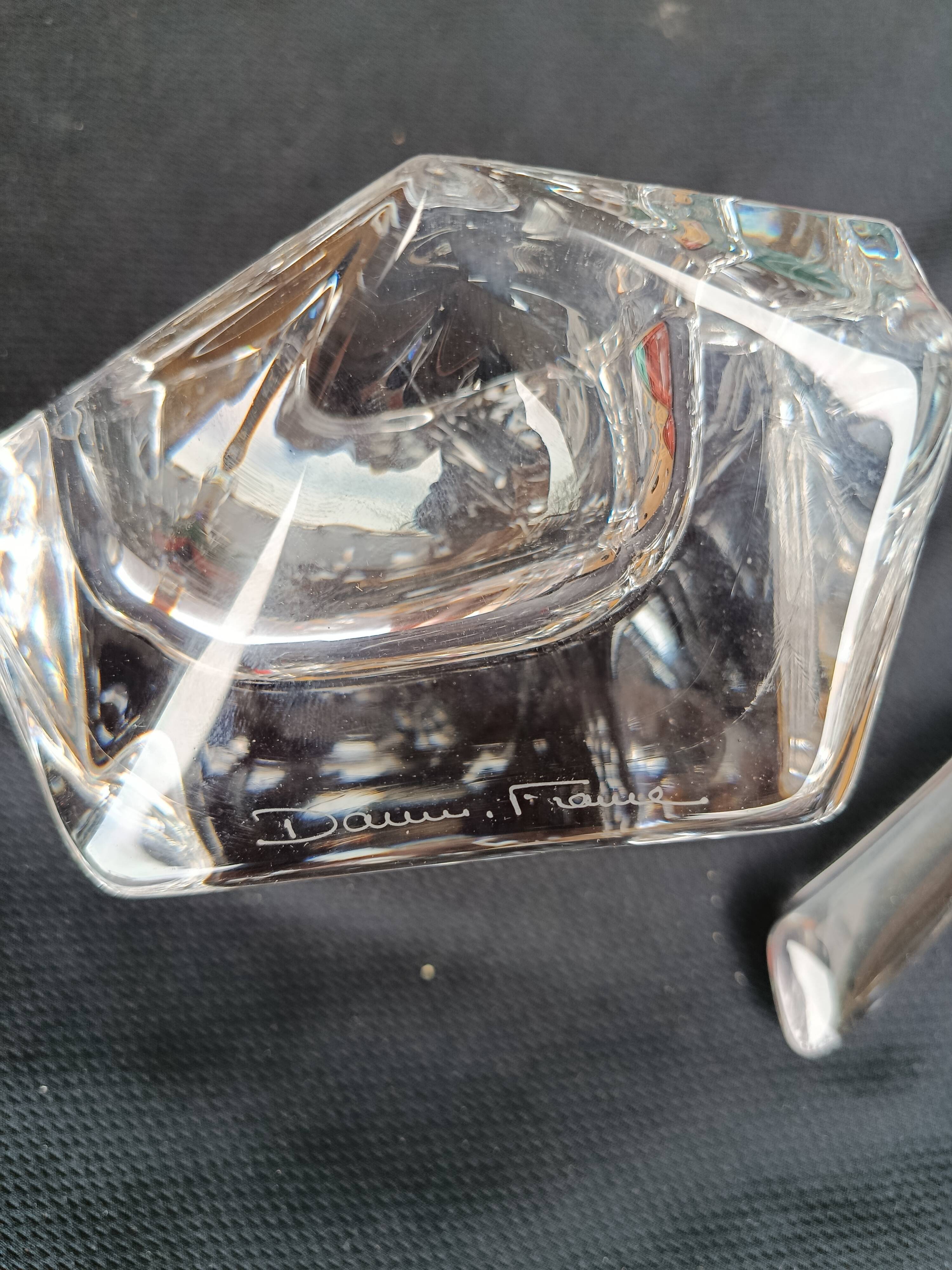 Ashtray and crystal Daum pylon