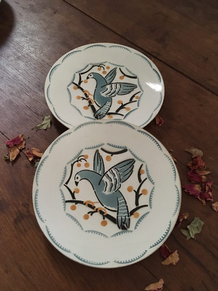 Two old plates Dove cherry Keller & Guerin Geo Conde de Lunéville.